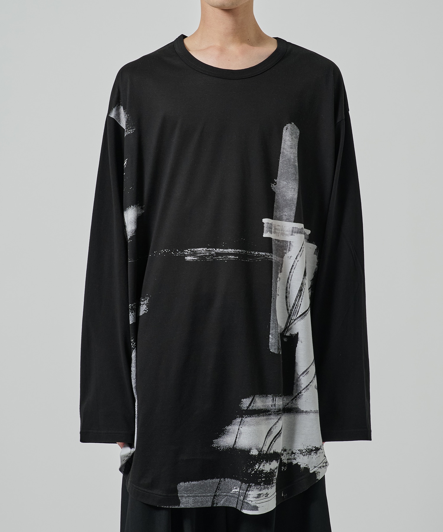 SILKETTE JERSEY PAINT PATTERN HEM JUMBO LONG SLEEVED T-SHIRT GroundY