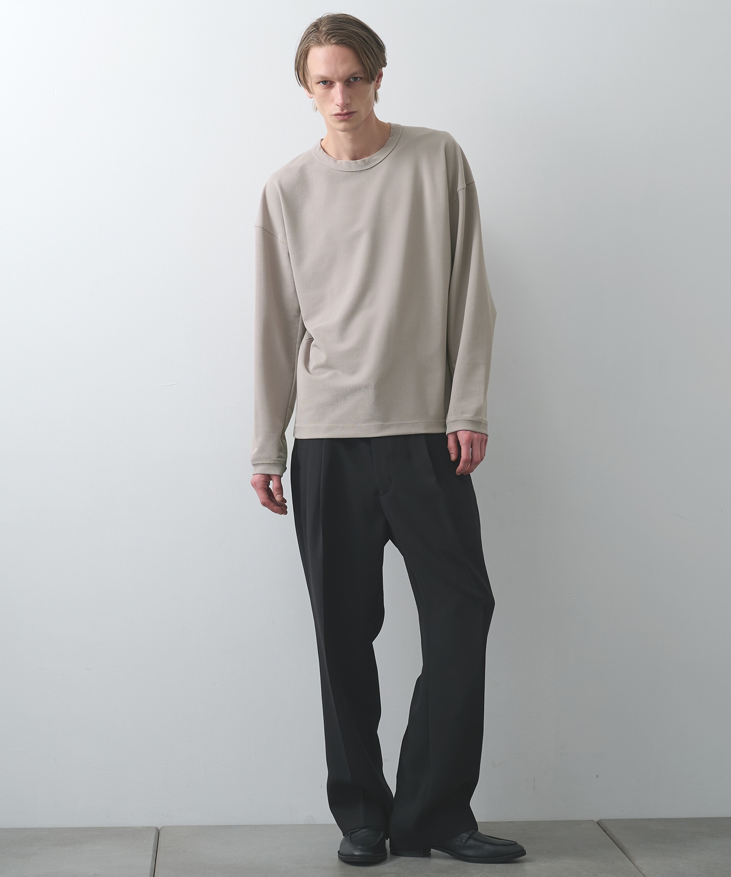 ナロープリーツスウェット STUDIOUS