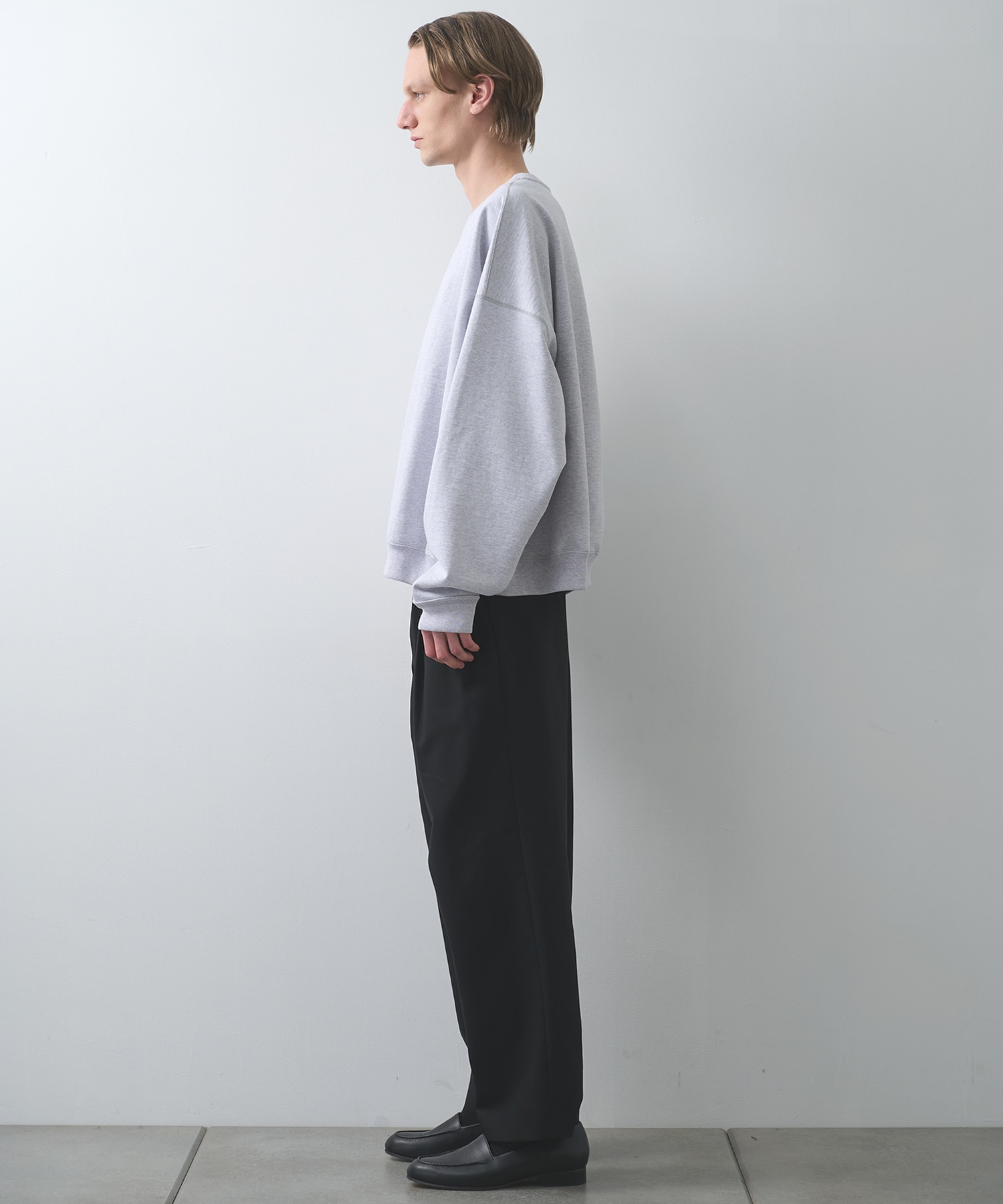 HUGE SWEAT SHORT | marka markaware