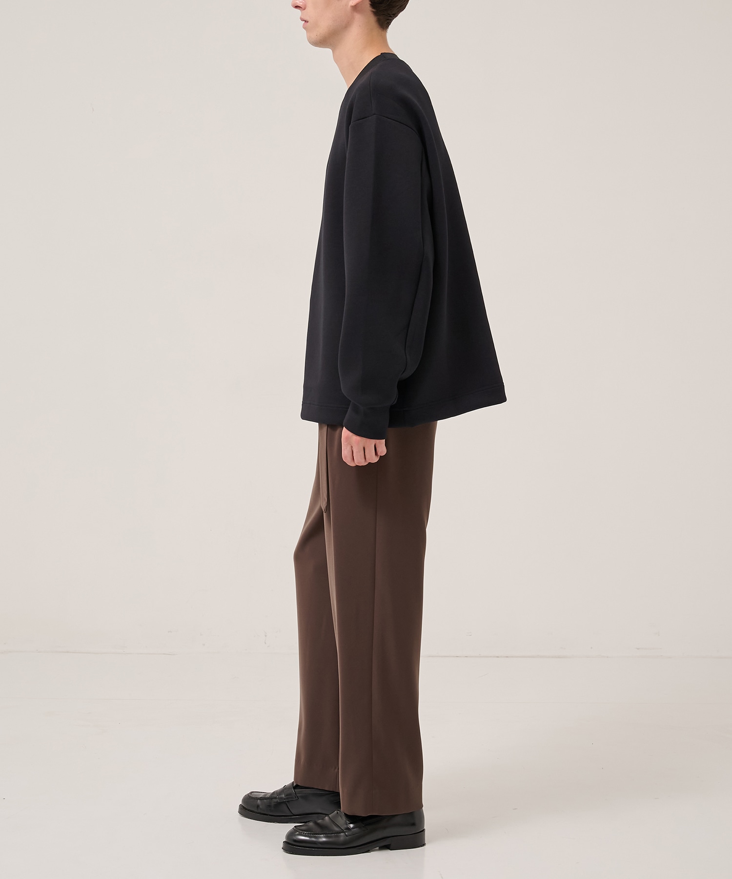 CULLNI Logo Embroidery Long Sleeve Pullover CULLNI