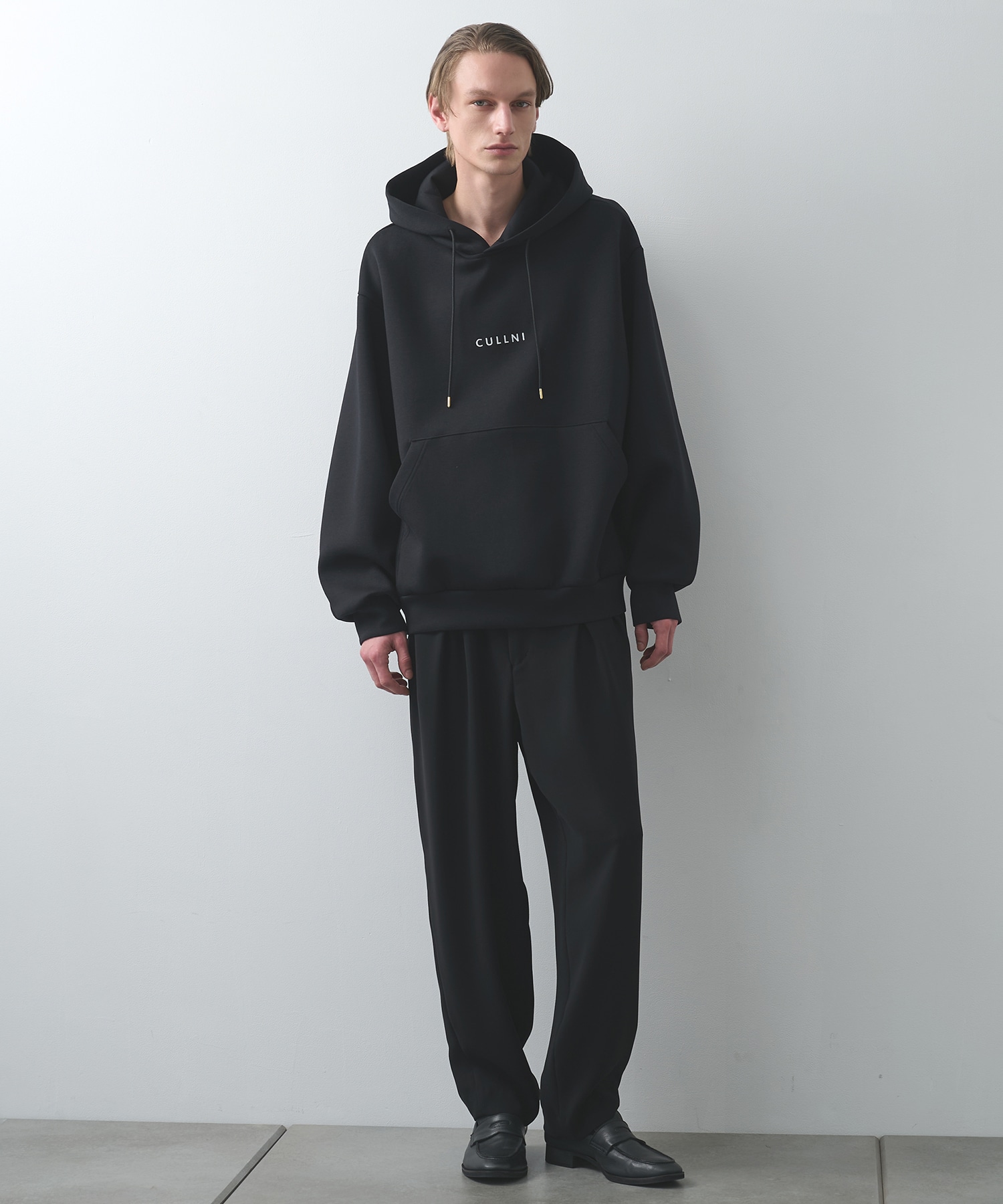 CULLNI Logo Embroidery Hoodie CULLNI