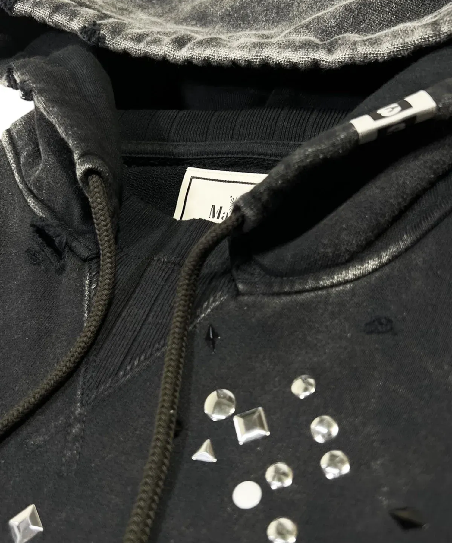 EMBELLISHED BLEACHED HOODIE Maison MIHARA YASUHIRO