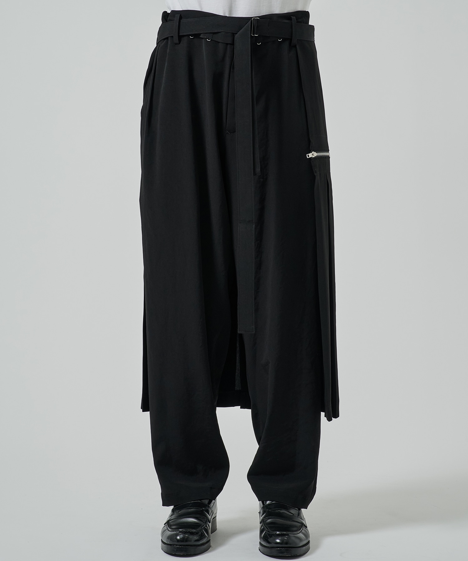 CREPE DE CHINE PLEATED WRAP PANTS GroundY