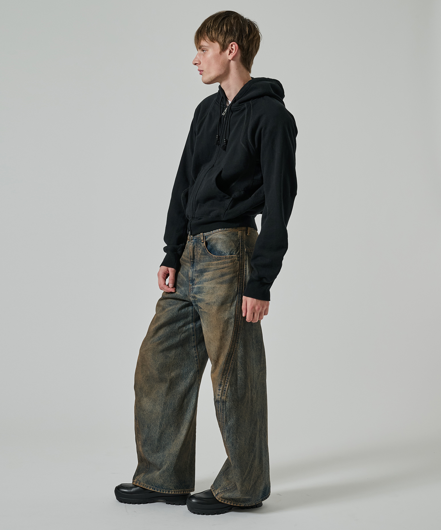 3D TWISTED WIDE LEG JEANS NVRFRGT