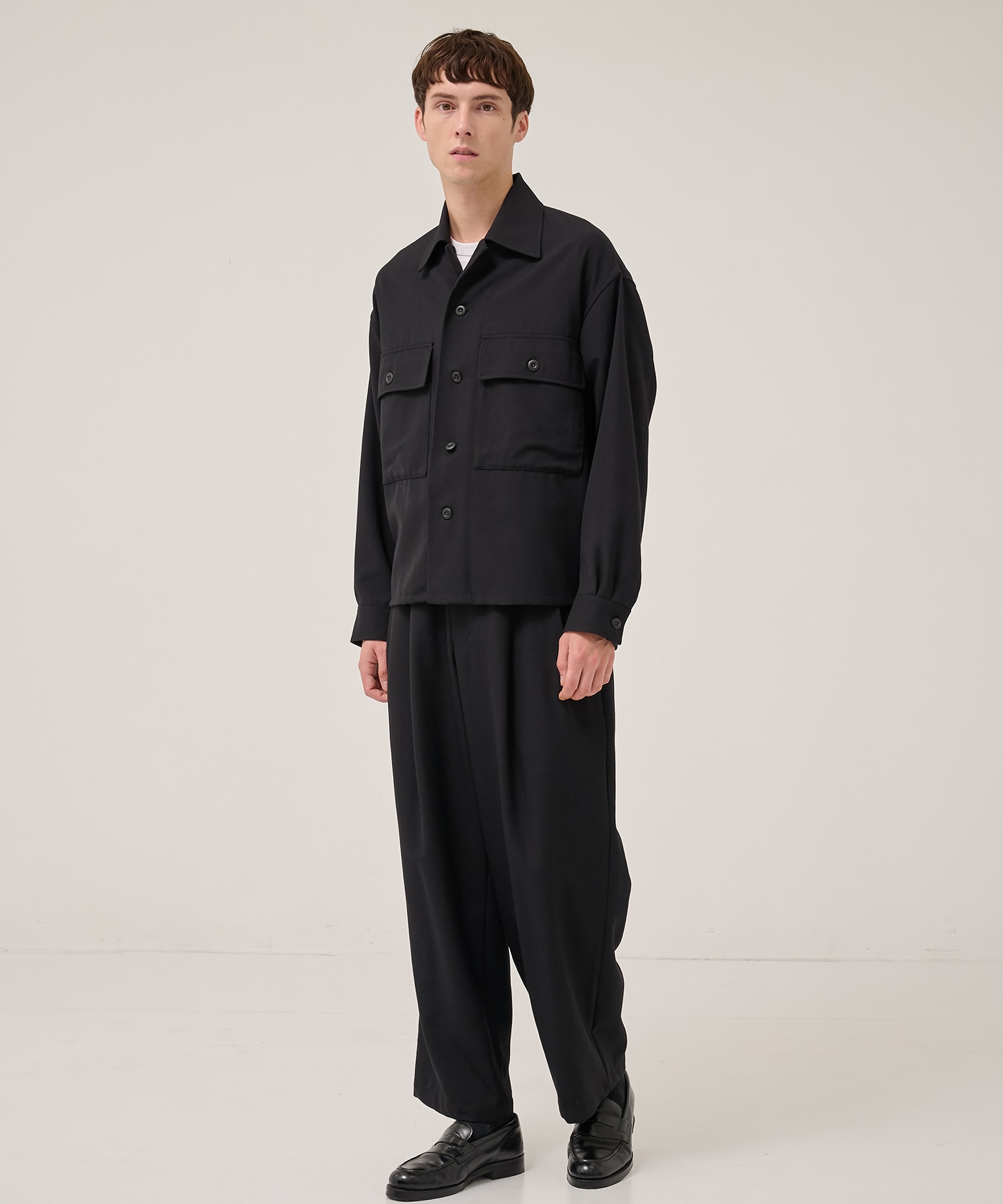 〈別注〉 TWO TUCK STRAIGHT EASY PANTS MARKAWARE/marka
