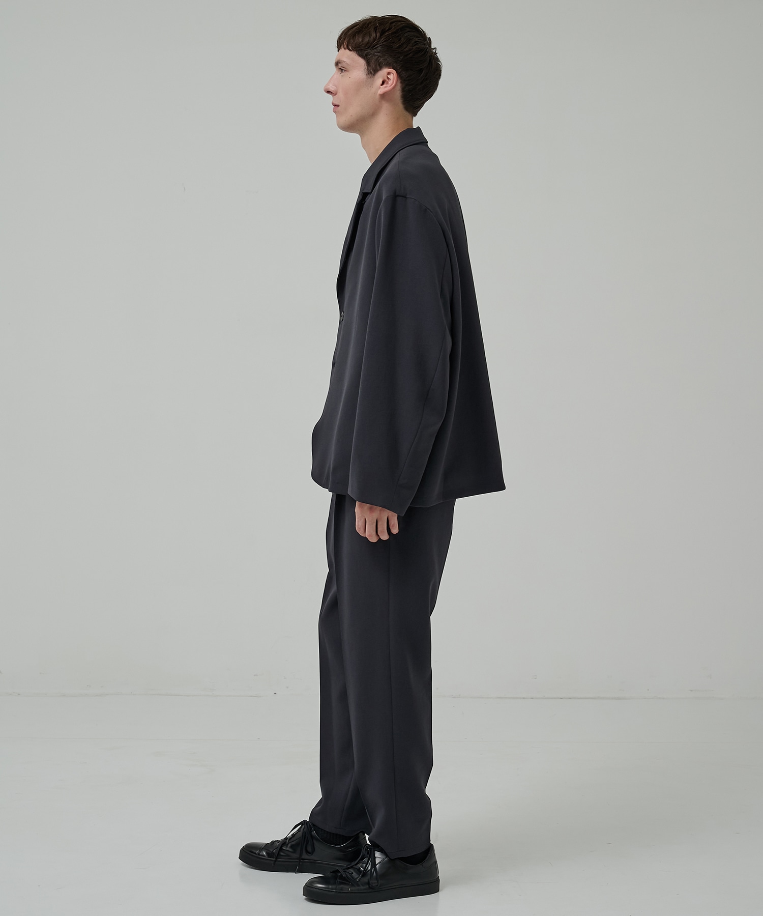 DEPTHFUL パンツ STUDIOUS