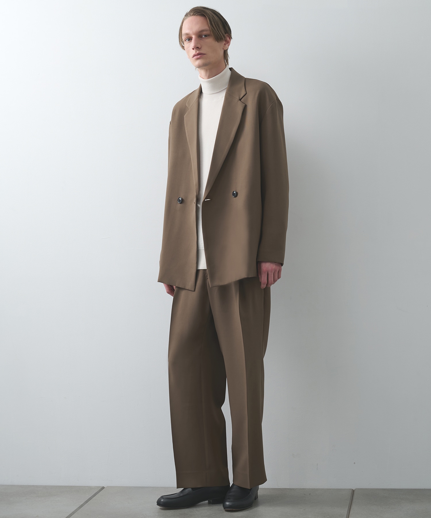 ドリームテックストレートスラックス STUDIOUS