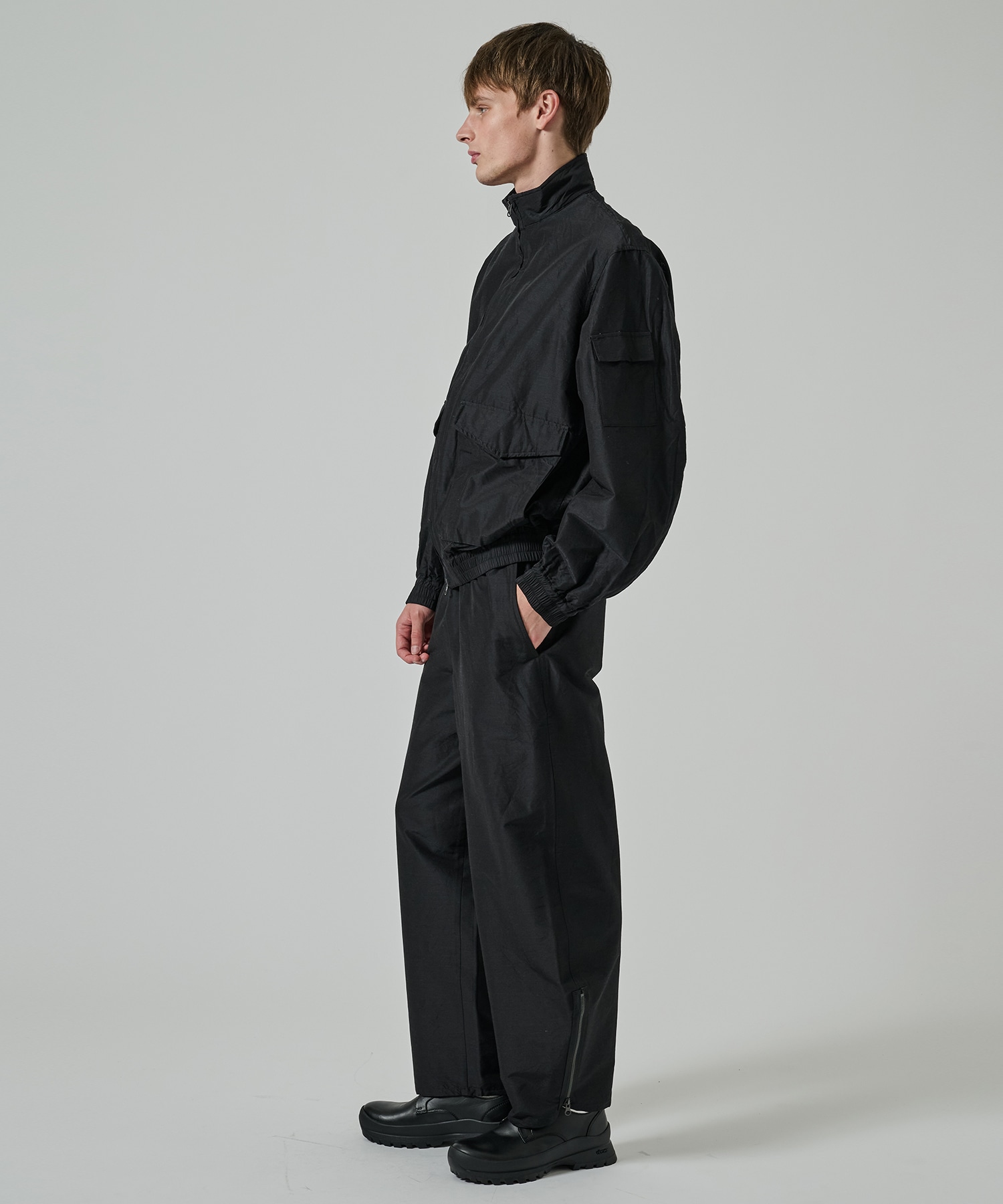 ウールシルク高密度タイプライター / フライトジャケット, Chambray Black MARKAWARE/marka