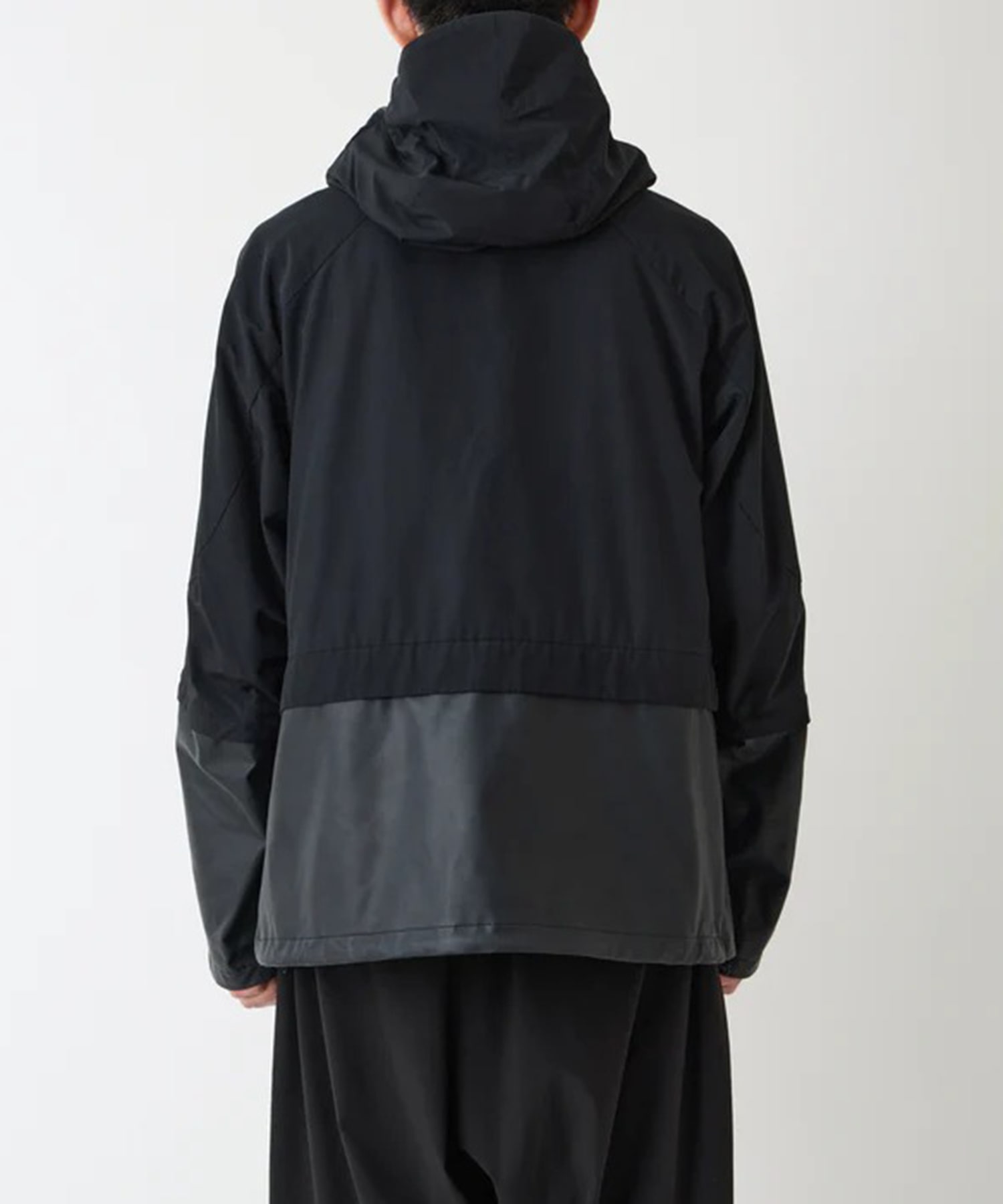 WINDSTOPPER ZIP OFF MOUNTAIN PARKA White Mountaineering
