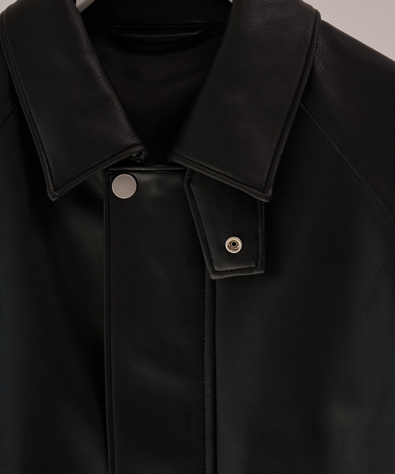 MODERN LEATHER BLOUSON STUDIOUS