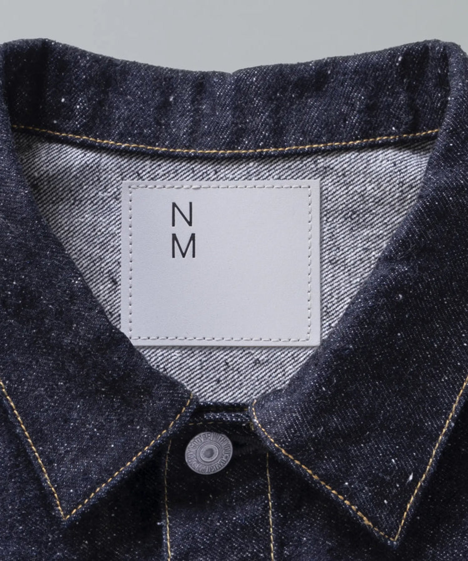 LV T-BACK DENIM JACKET BLEACH ONE-WASHED New Manual