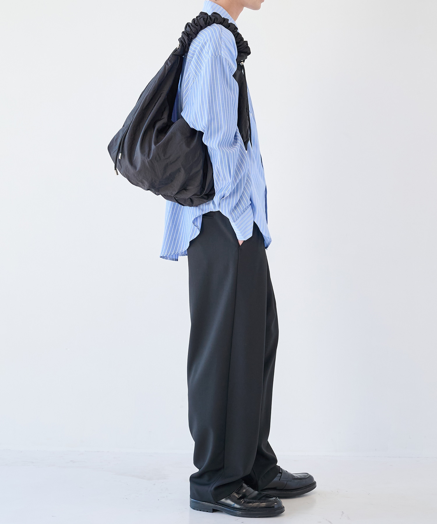 3WAY ROUND SHOULDER BAG STUDIOUS