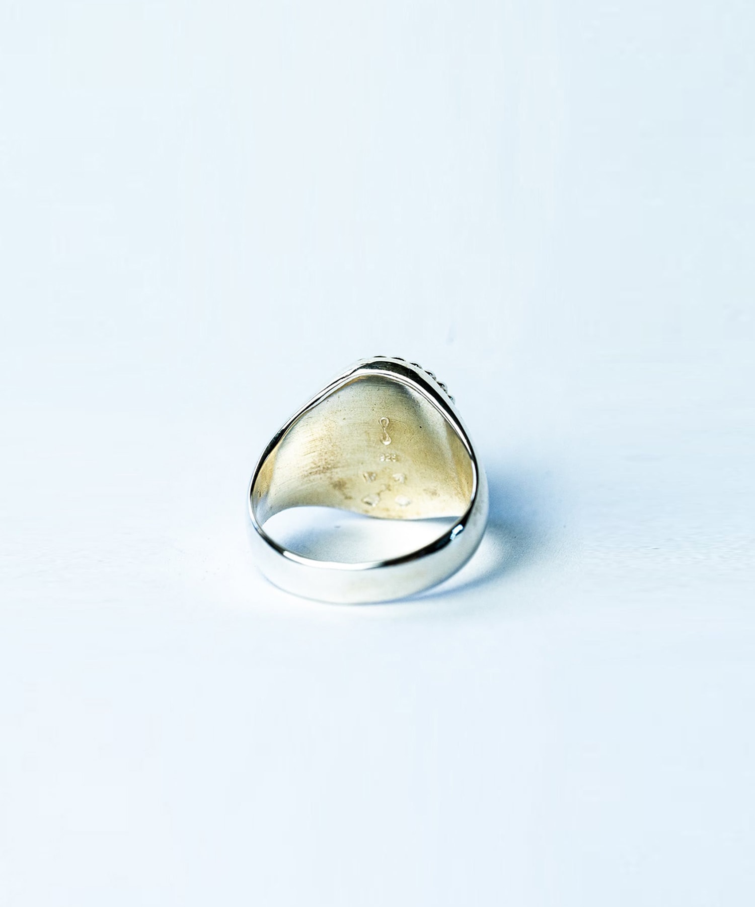 R-034 ホワイトターコイズ付きオーバルシグネットリング WAKAN SILVER SMITH