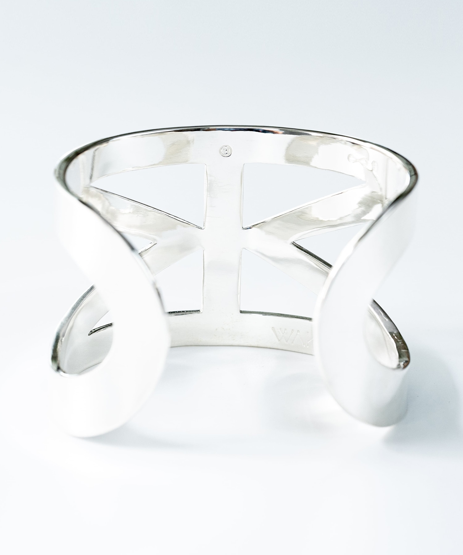 BN-057 See through Mobius bangle WAKAN SILVER SMITH