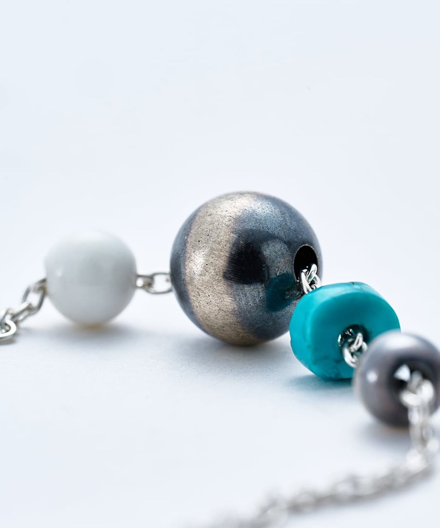 C-047 Navajo Pearl Necklac(White onyxturquoise) (45cm) WAKAN SILVER SMITH