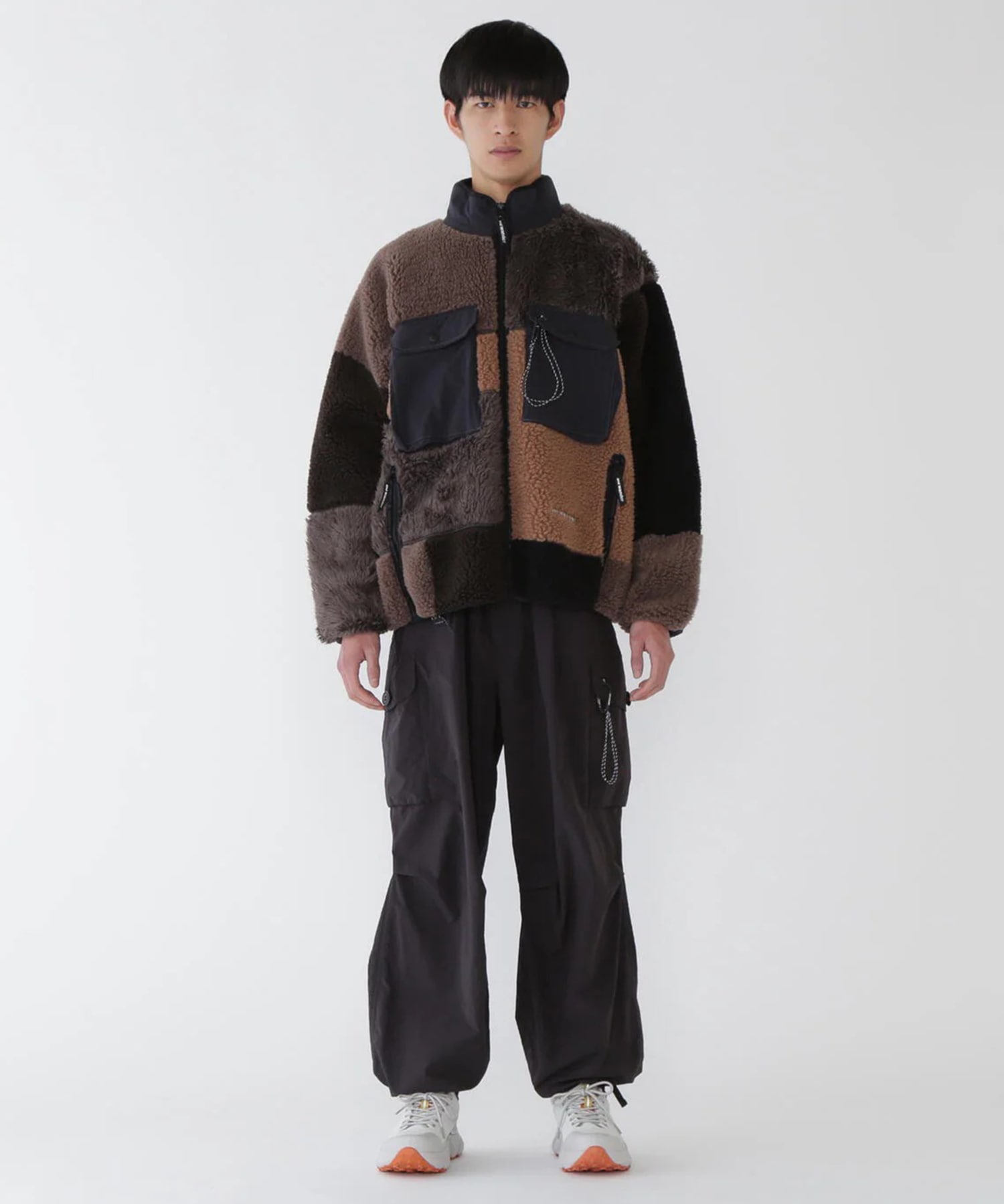 Mix boa jacket and wander