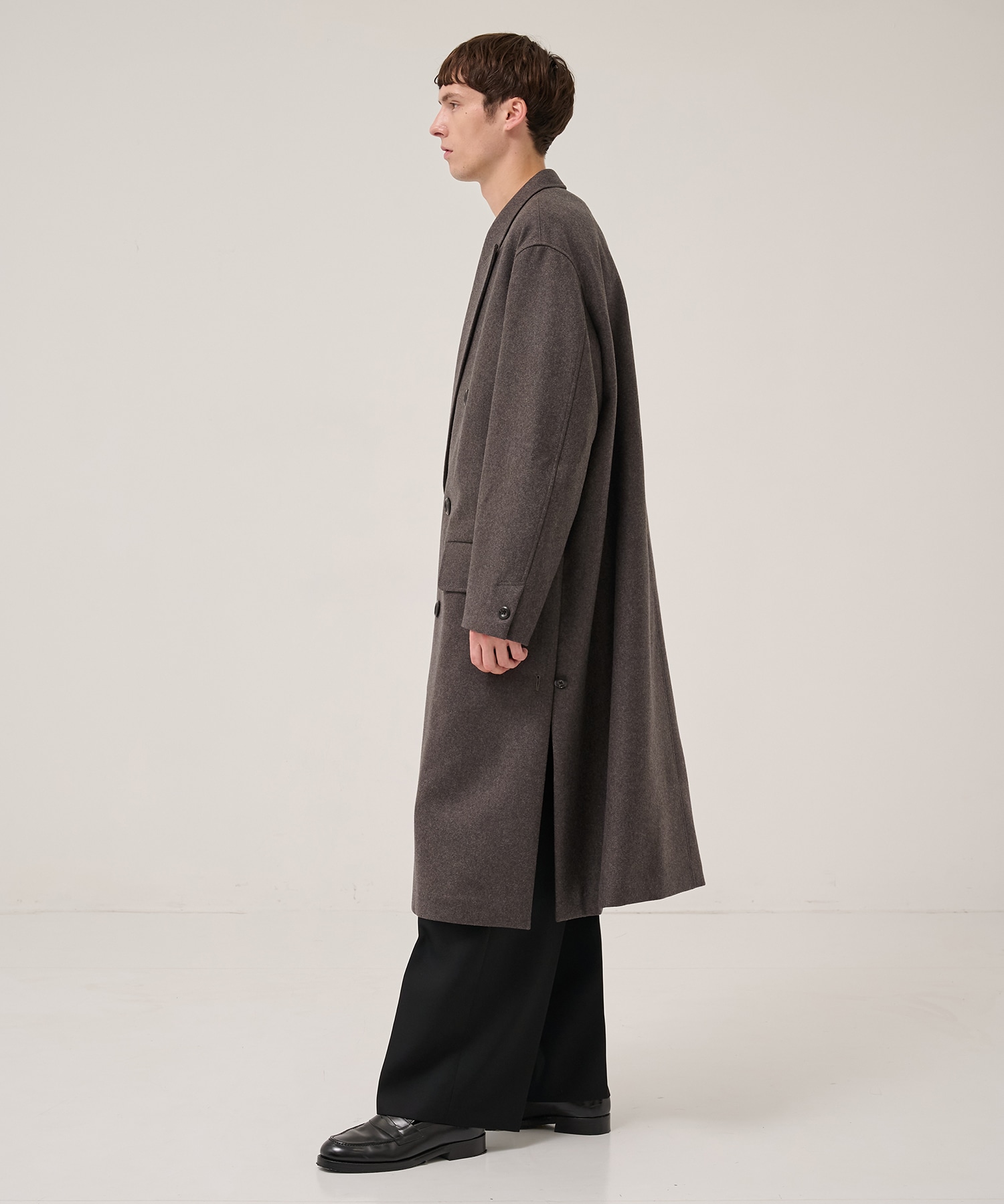 THE DOUBLE PEAKED EASY COAT THE RERACS