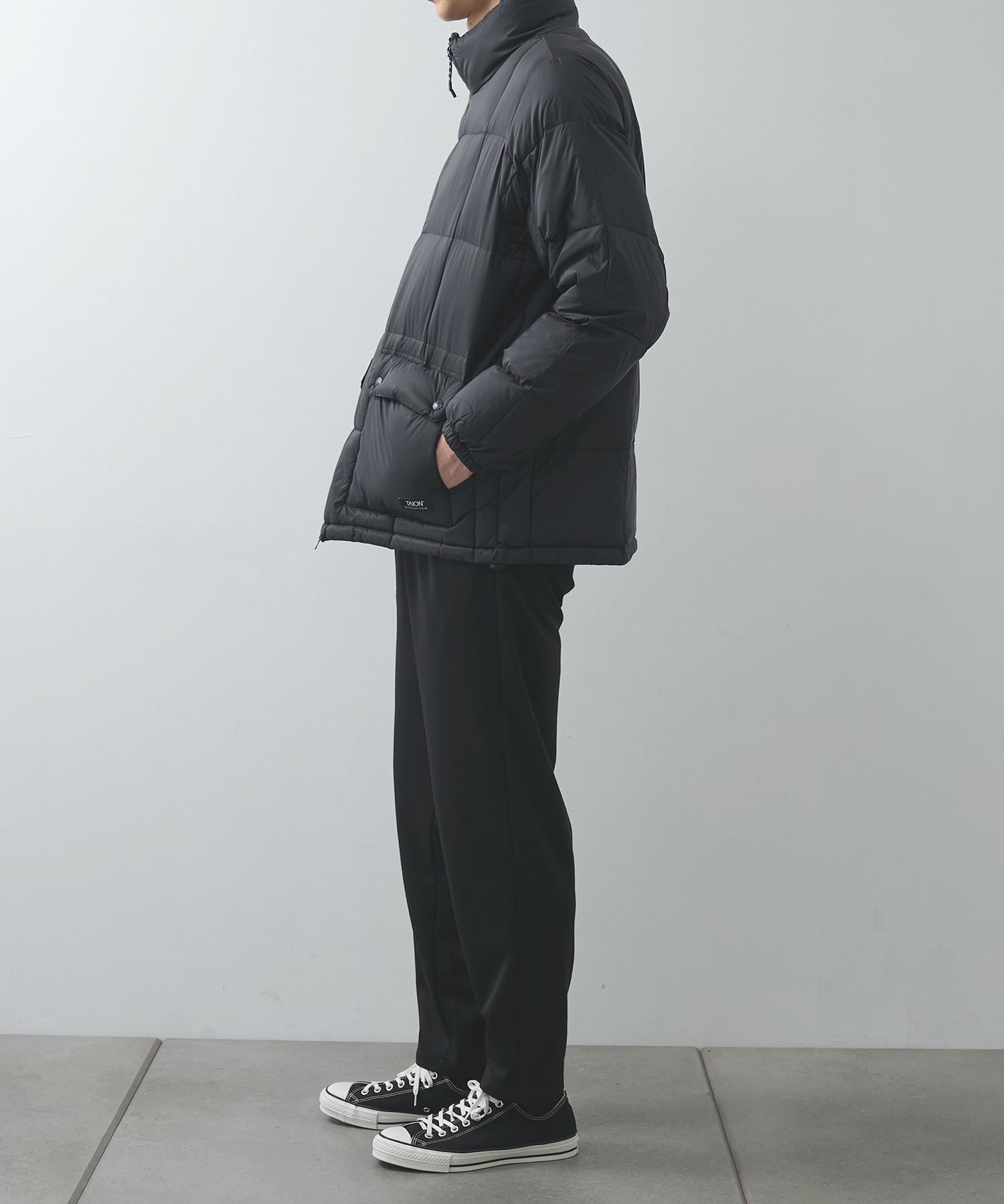 MOUNTAIN HI-NECK VOLUME DOWN JACKET TAION