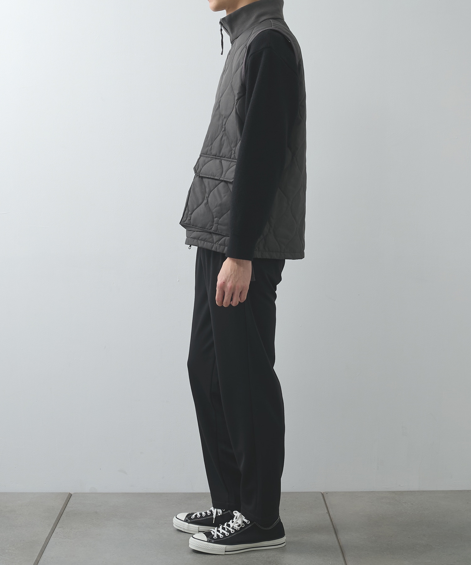 MILITARY W-ZIP LIB HI NECK DOWN VEST TAION