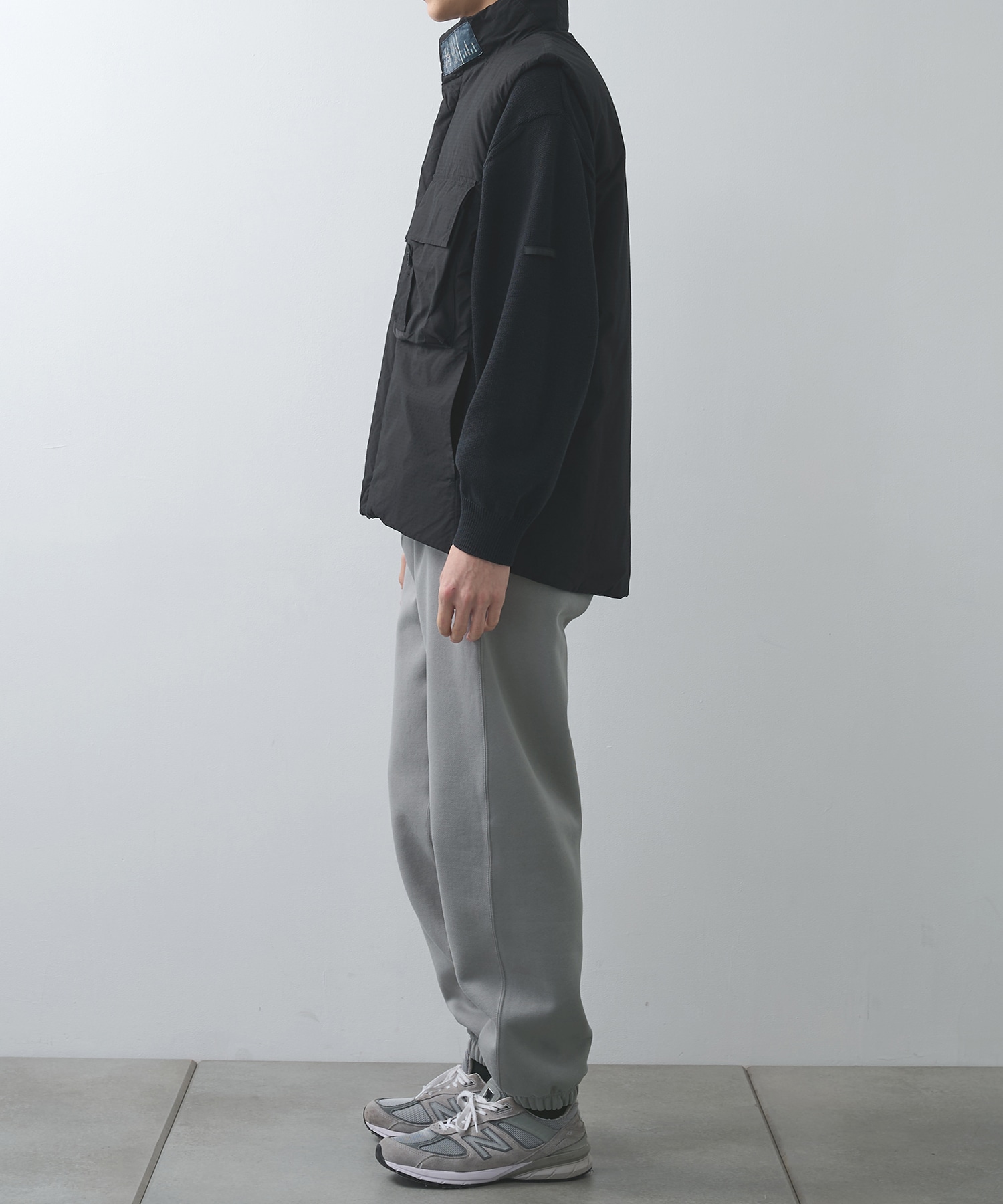 9252-VE02-002 VEST N.HOOLYWOOD