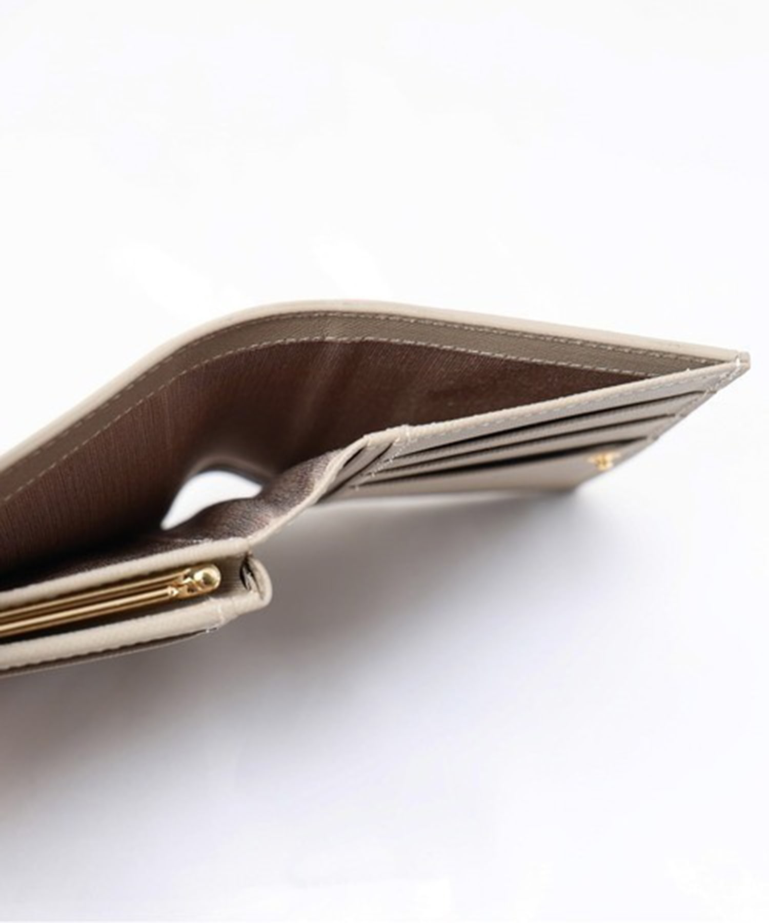 Leather Mini wallet With A Clasp CULLNI