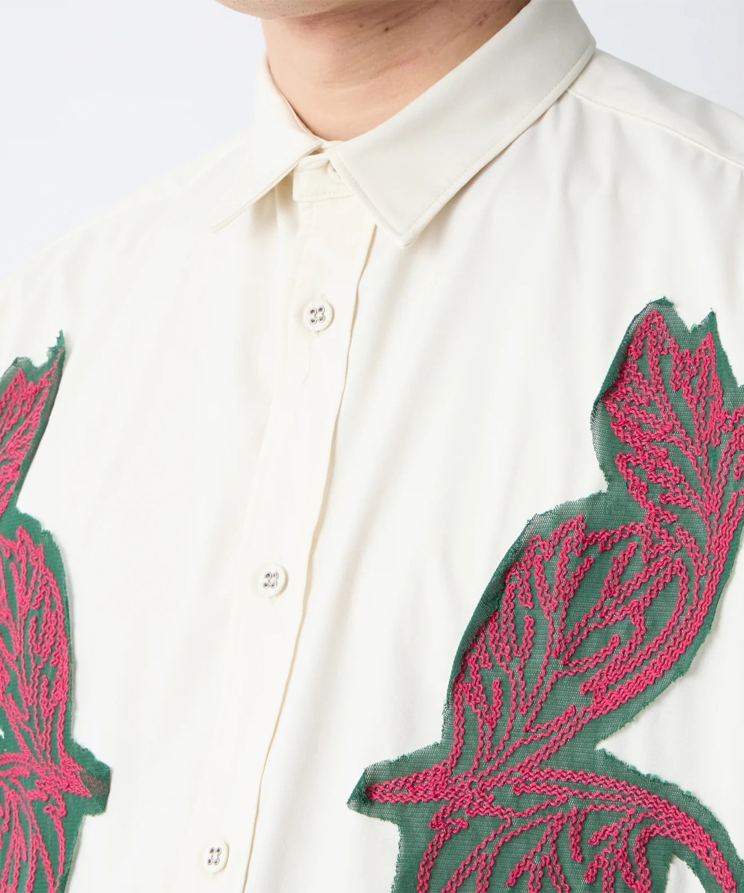 EMBROIDERY SHORT SLEEVE SHIRT White Mountaineering