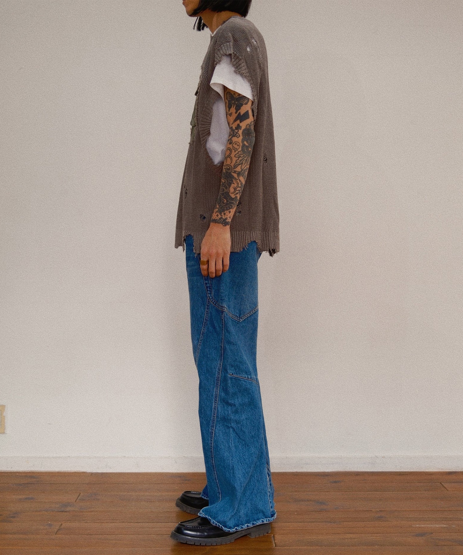 Destroyed Knit Vest KHOKI