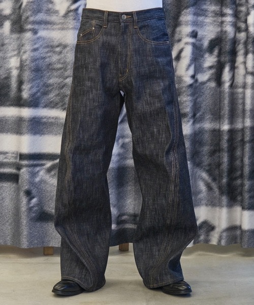 3D TWISTED WIDE LEG JEANS NVRFRGT