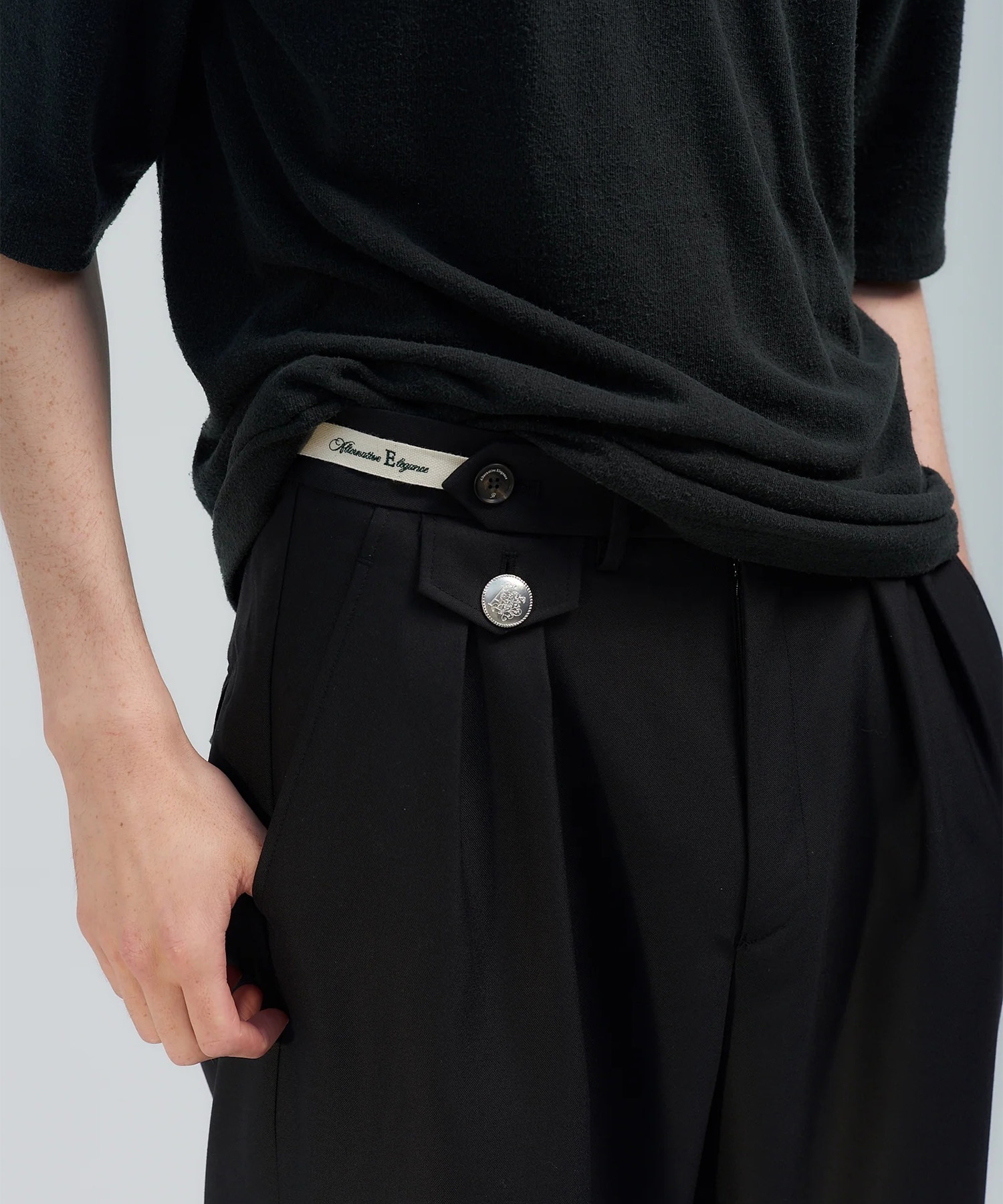 Nice Details BED J.W. FORD