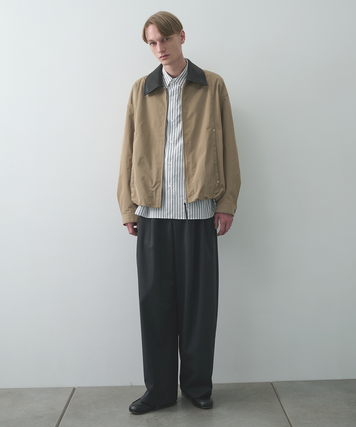 Leather collar Balloon Blouson STUDIOUS