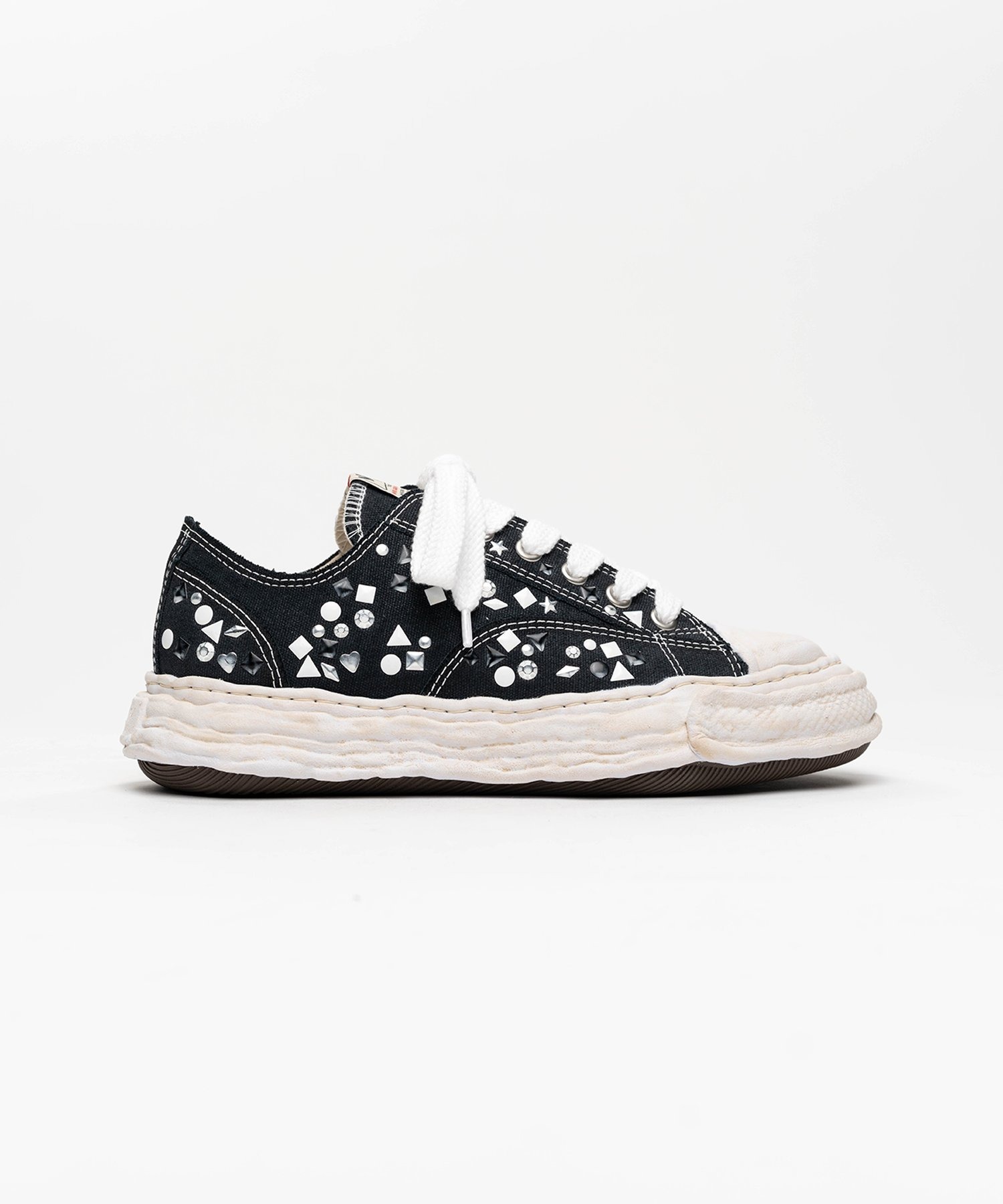 A16FW724 PETERSON 23 embellished canvas Low Maison MIHARA YASUHIRO