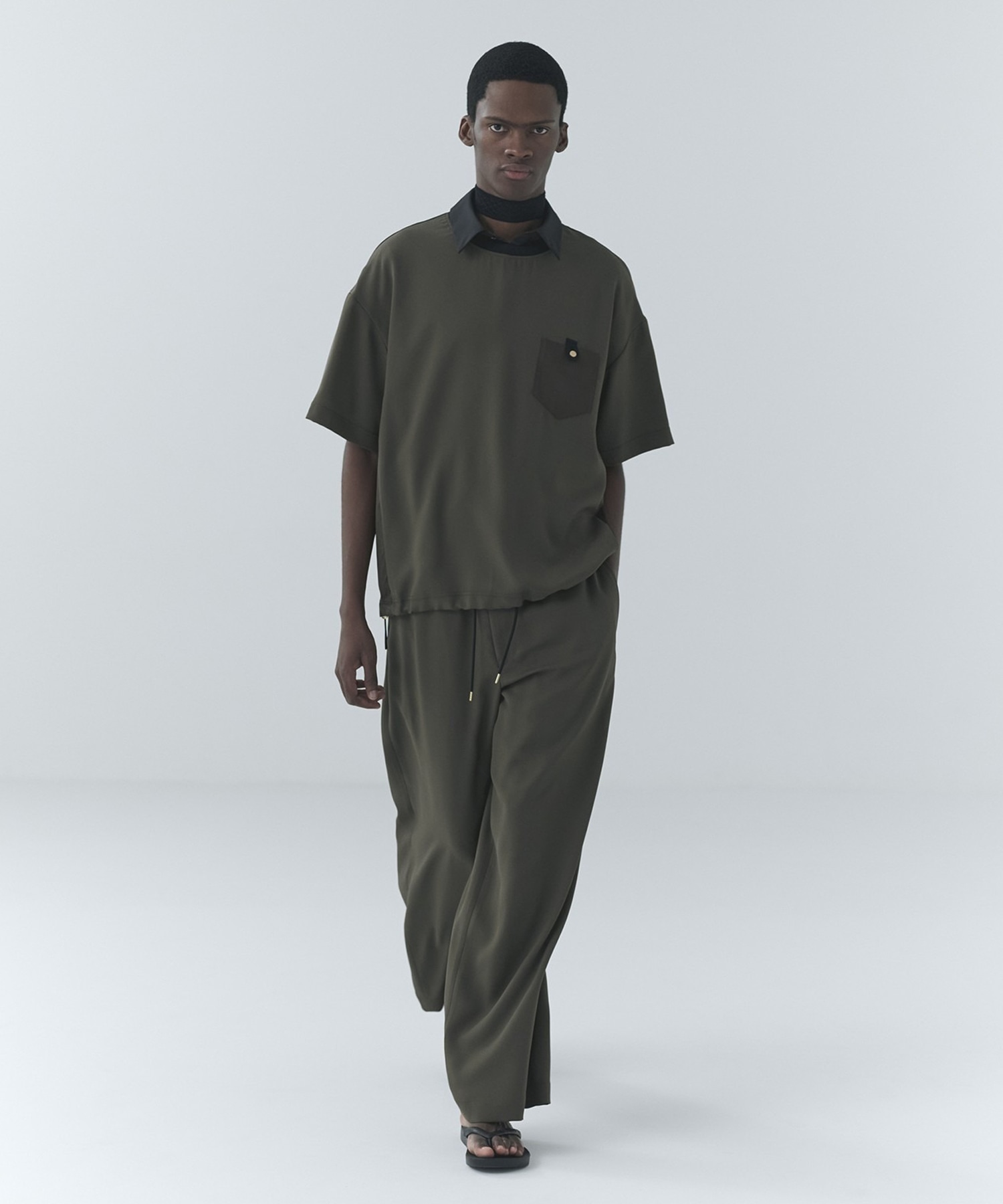 Dry Stretch Cloth Contrast Panel Short Sleeve Pullover CULLNI
