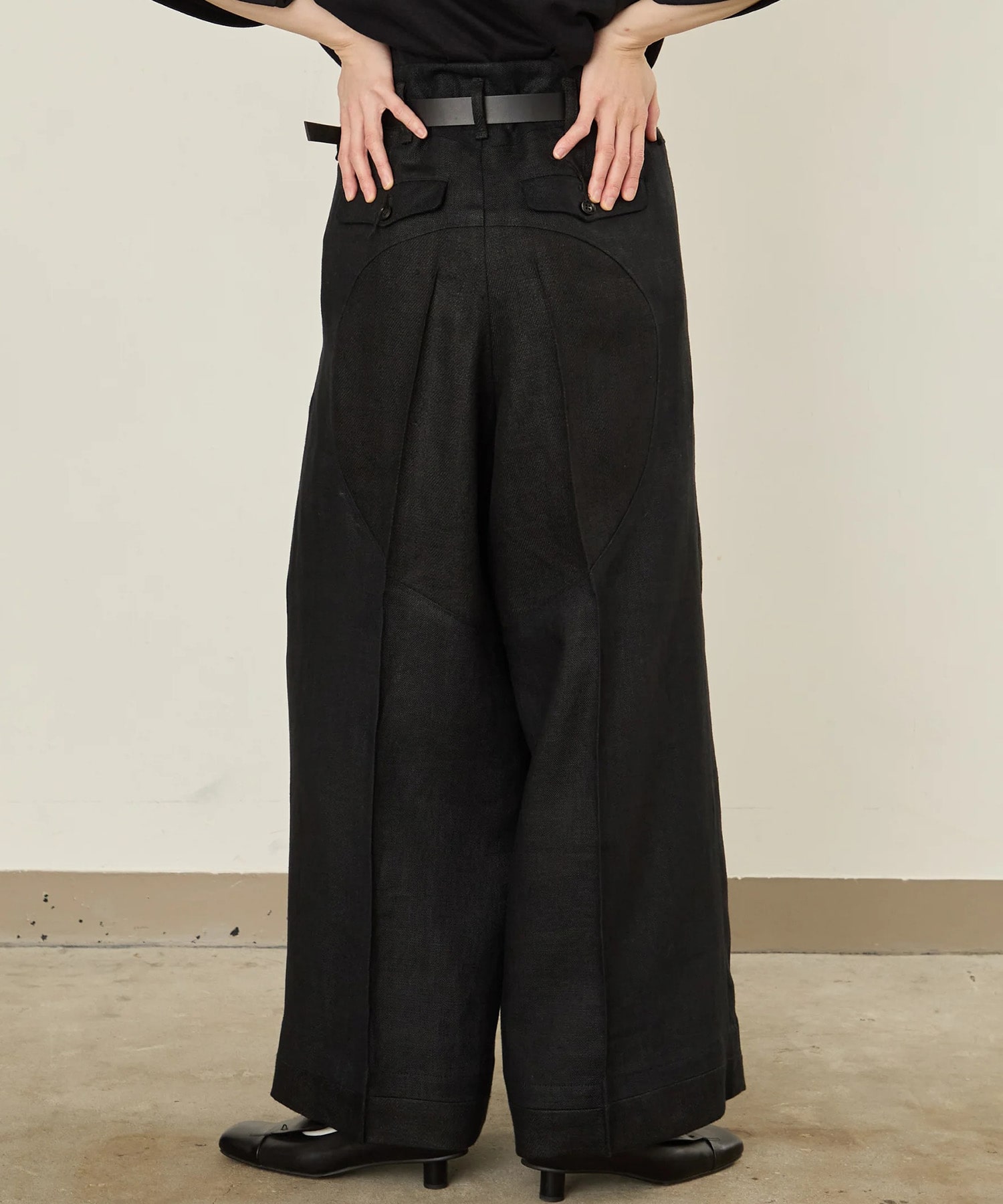 LINEN WIDE PANTS I'm here