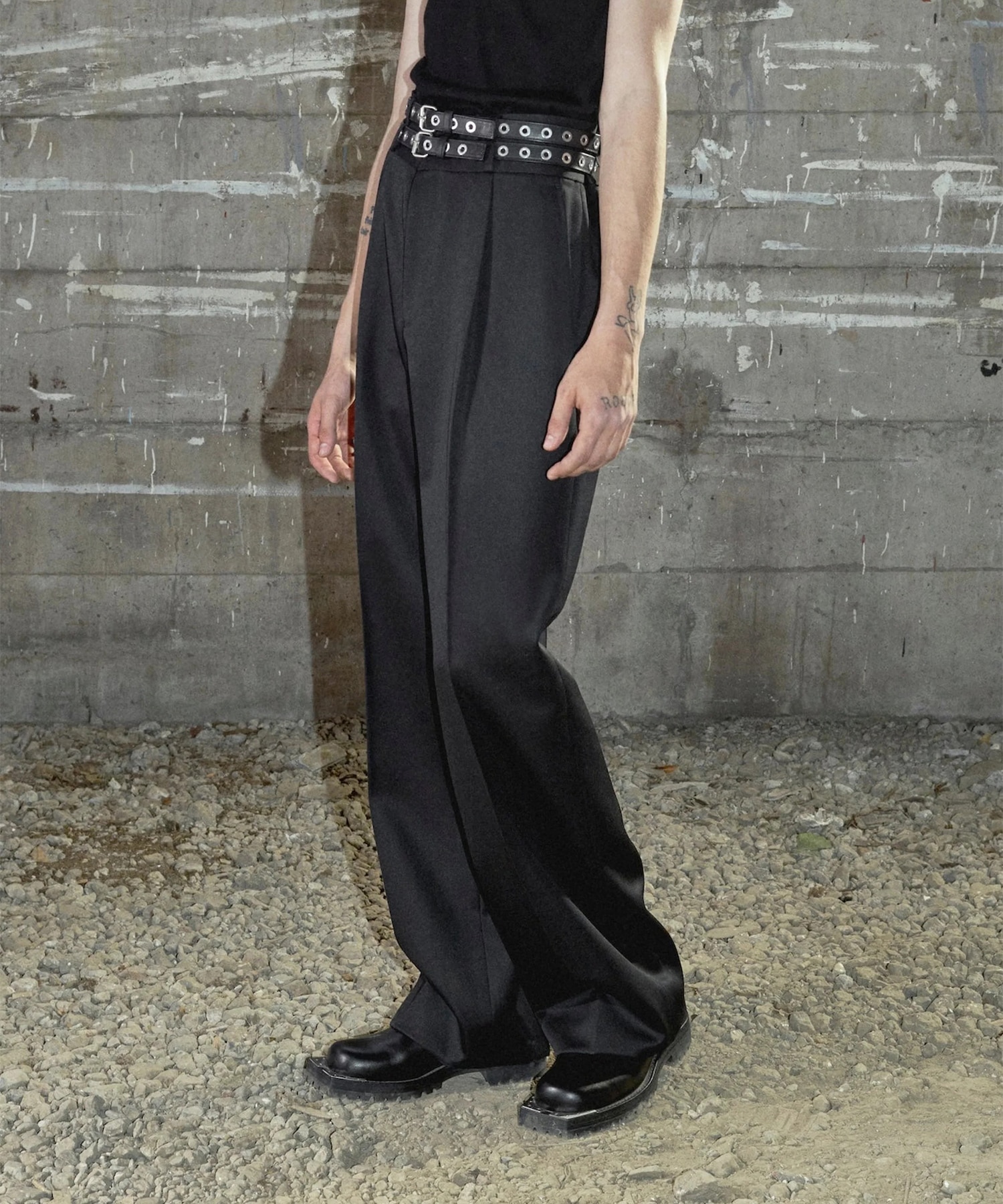 WOOL GABARDINE TUCKED WIDE TROUSERS JOHN LAWRENCE SULLIVAN