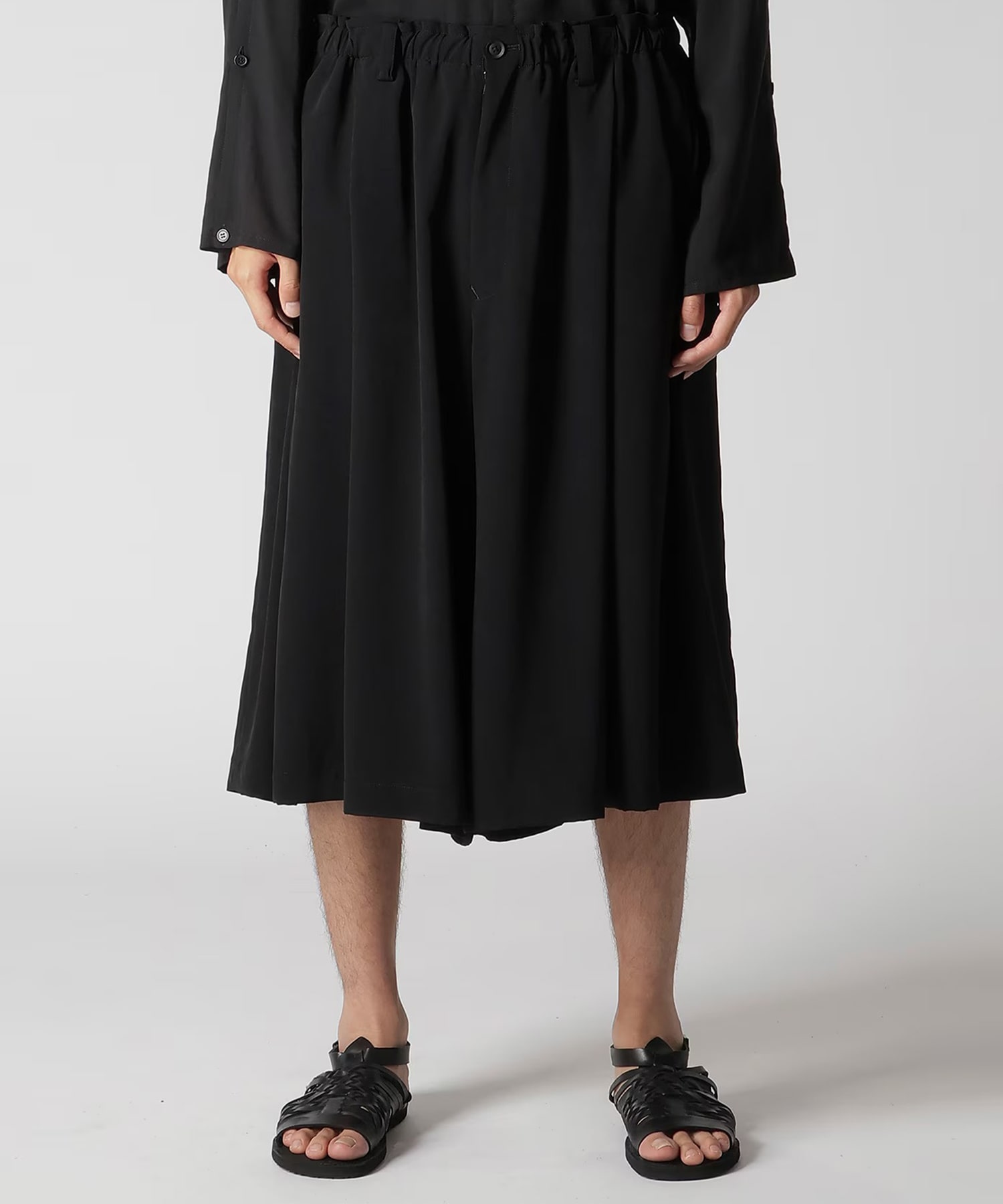 HK-P13-500 8 TUCKS SHORTS Yohji Yamamoto