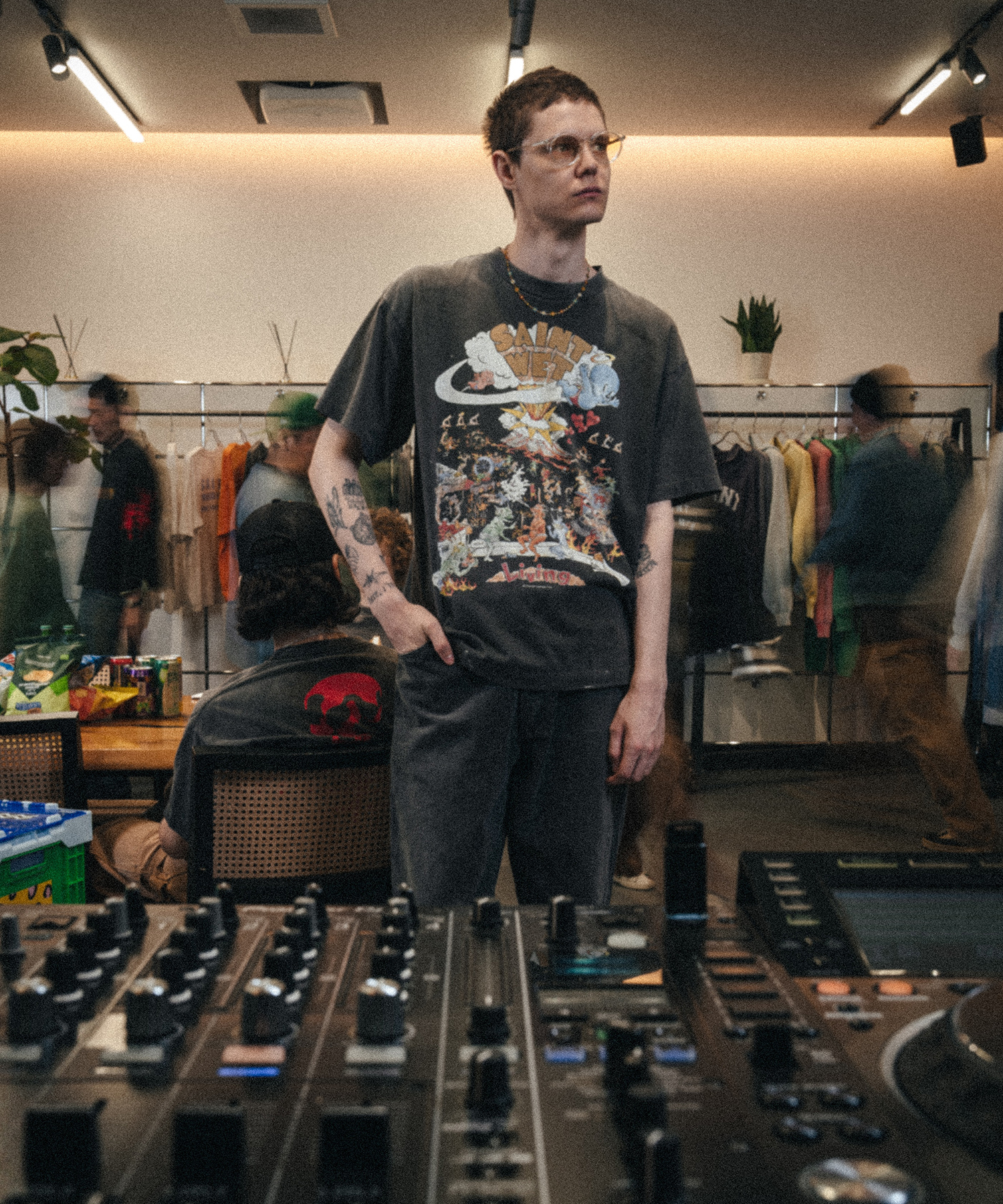 SM-MK1-0000-008/SS T-SHIRT/LIVING/BLACK SAINT M××××××