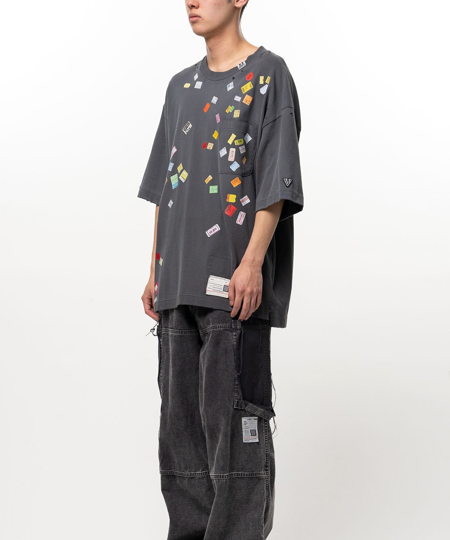 PRICE STICKER TEE Maison MIHARA YASUHIRO