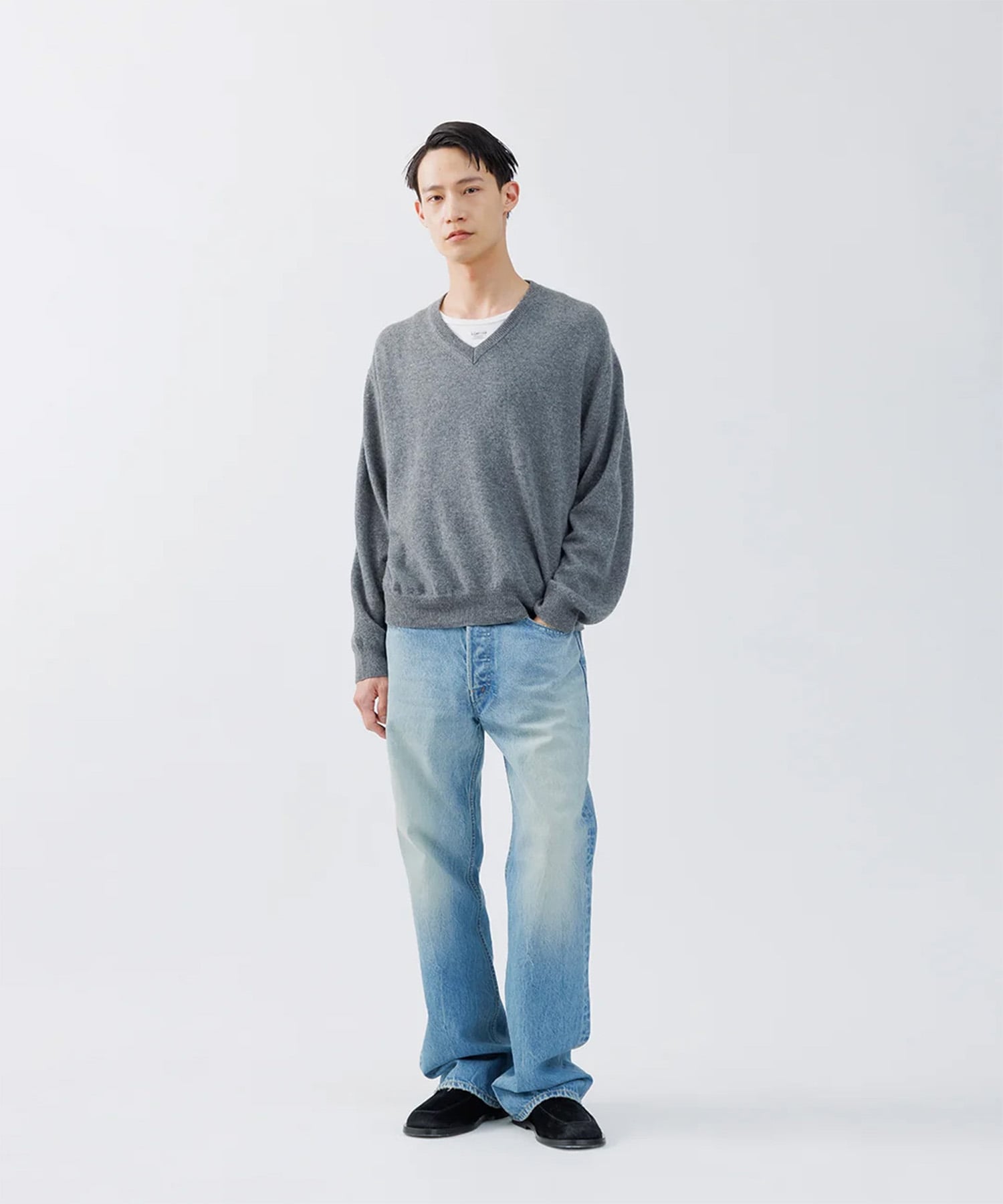 CASHMERE V-NECK KNIT 16 SUBLATIONS