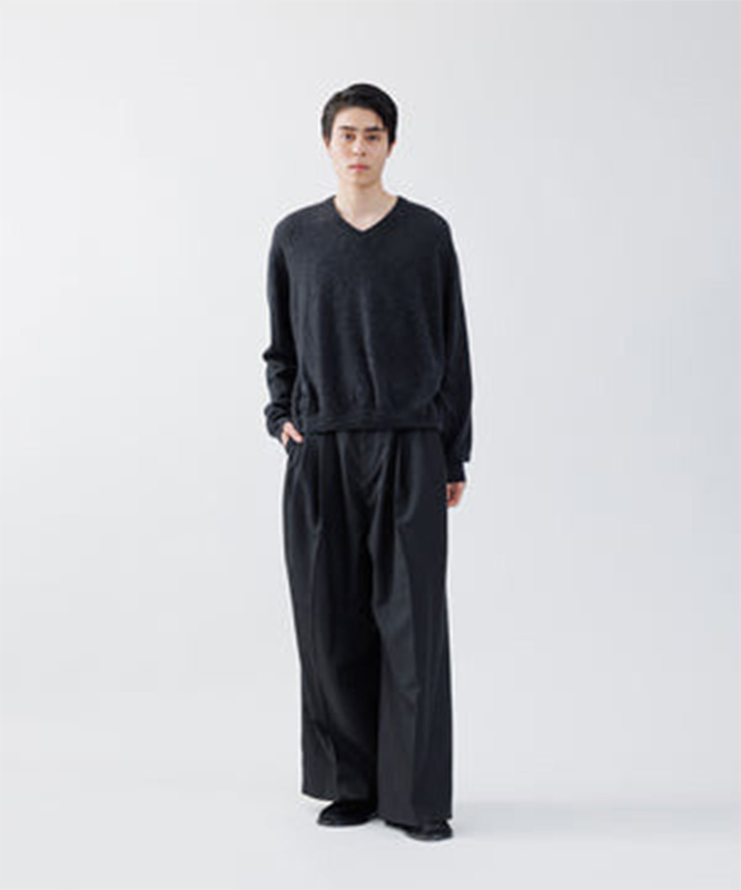 CASHMERE V-NECK KNIT 16 SUBLATIONS