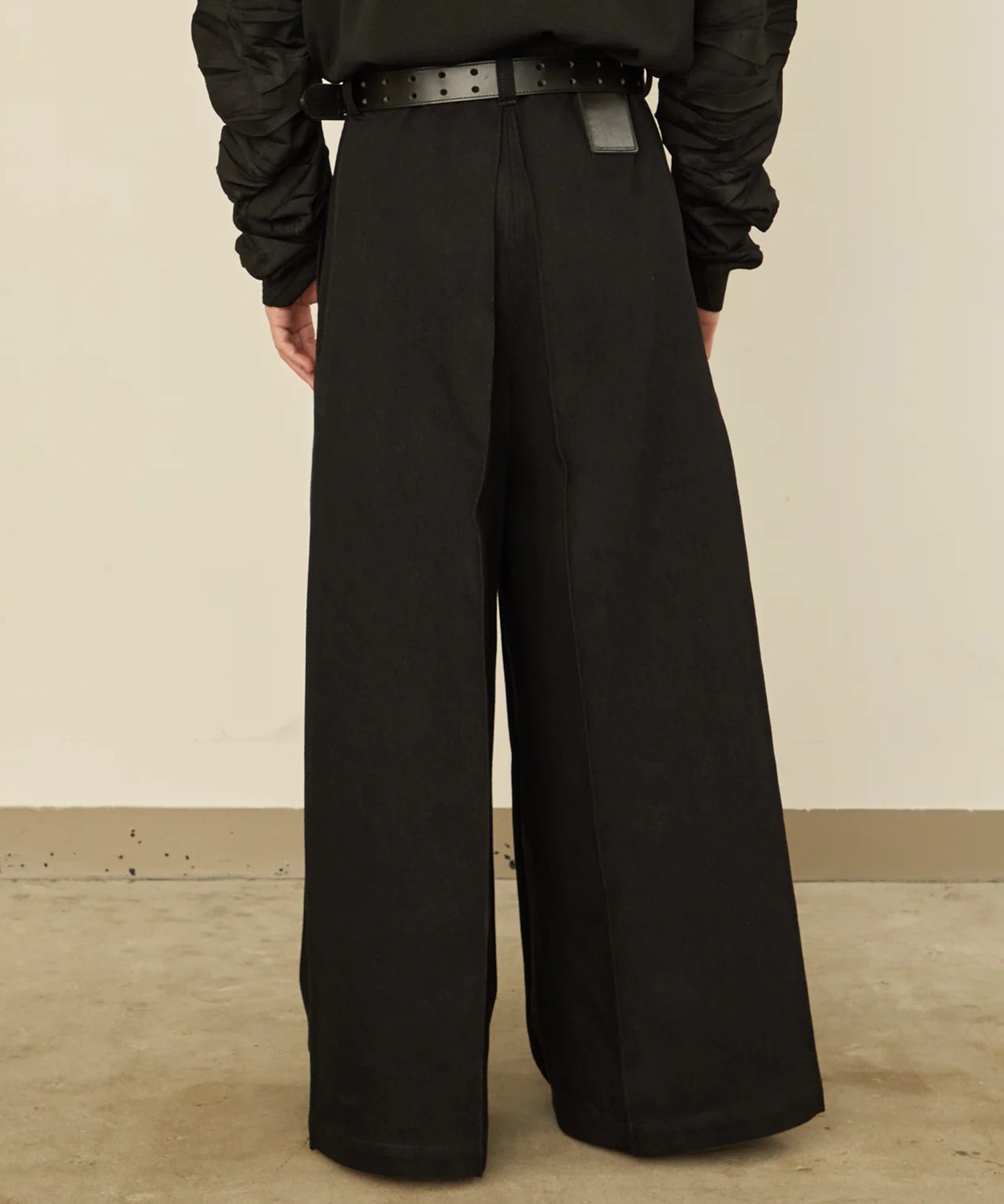 BOX DENIM PANTS I'm here