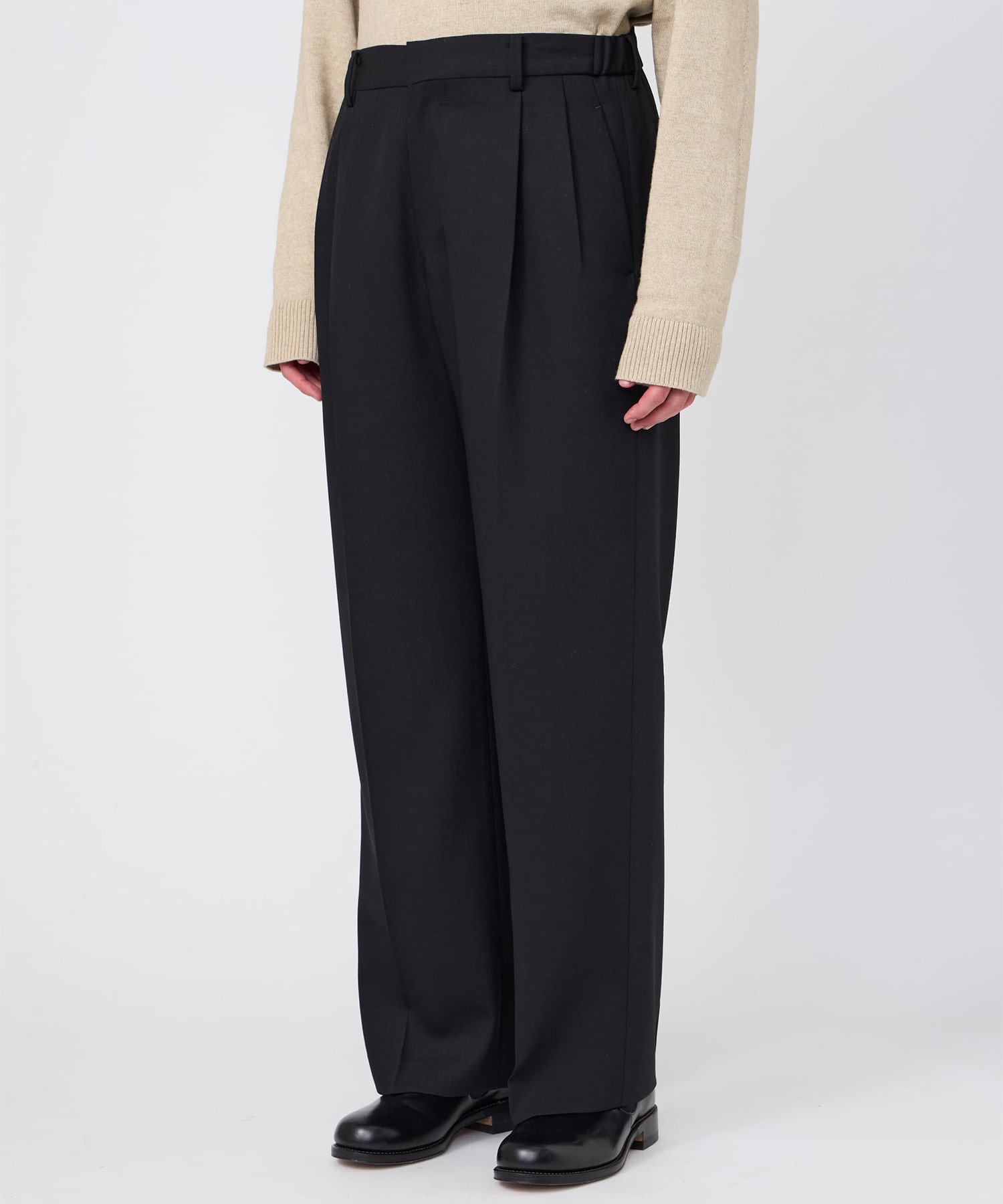 TWO-TUCKS WIDE TROUSERS IRENISA