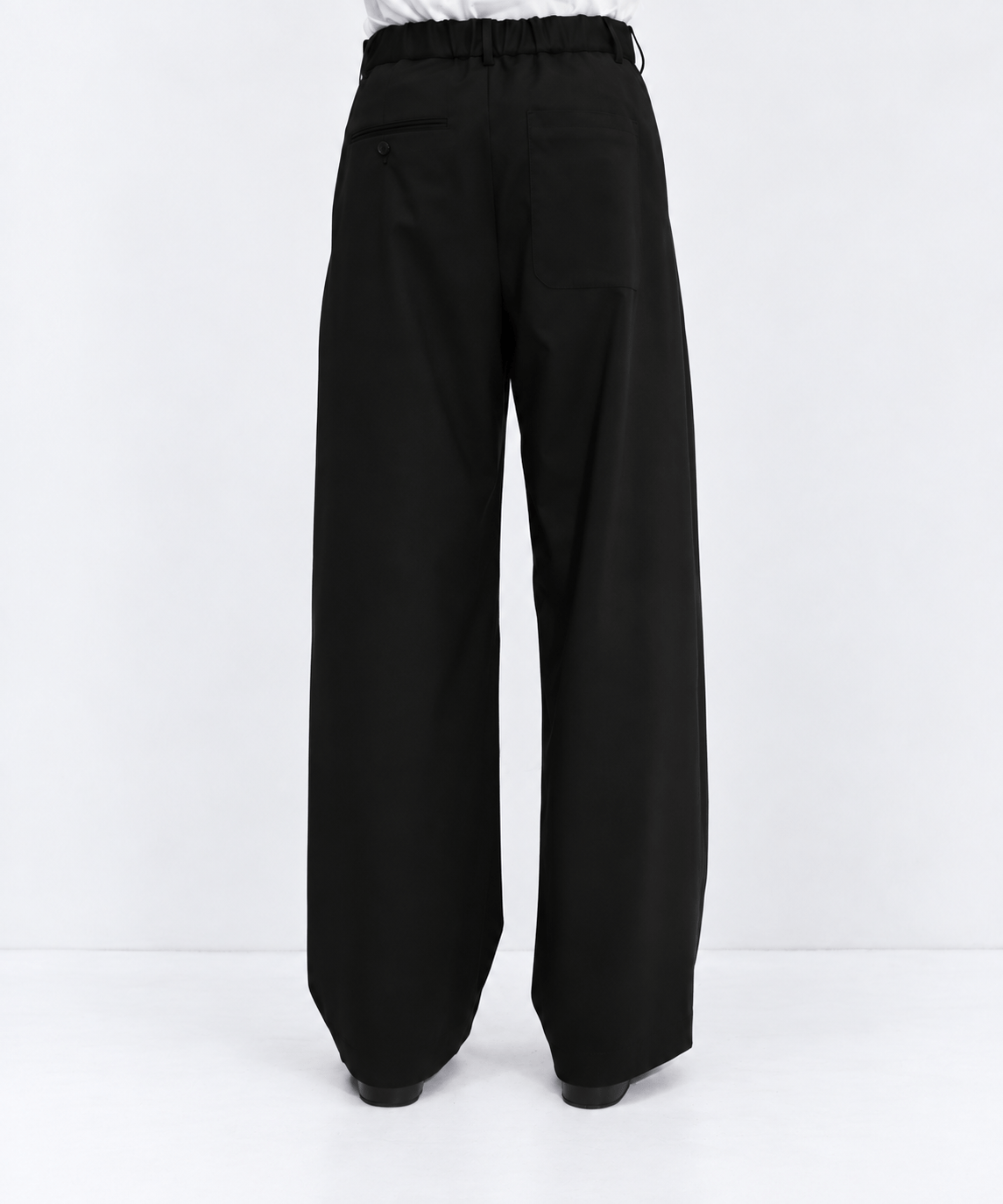 2Tuck Curve Slacks STUDIOUS