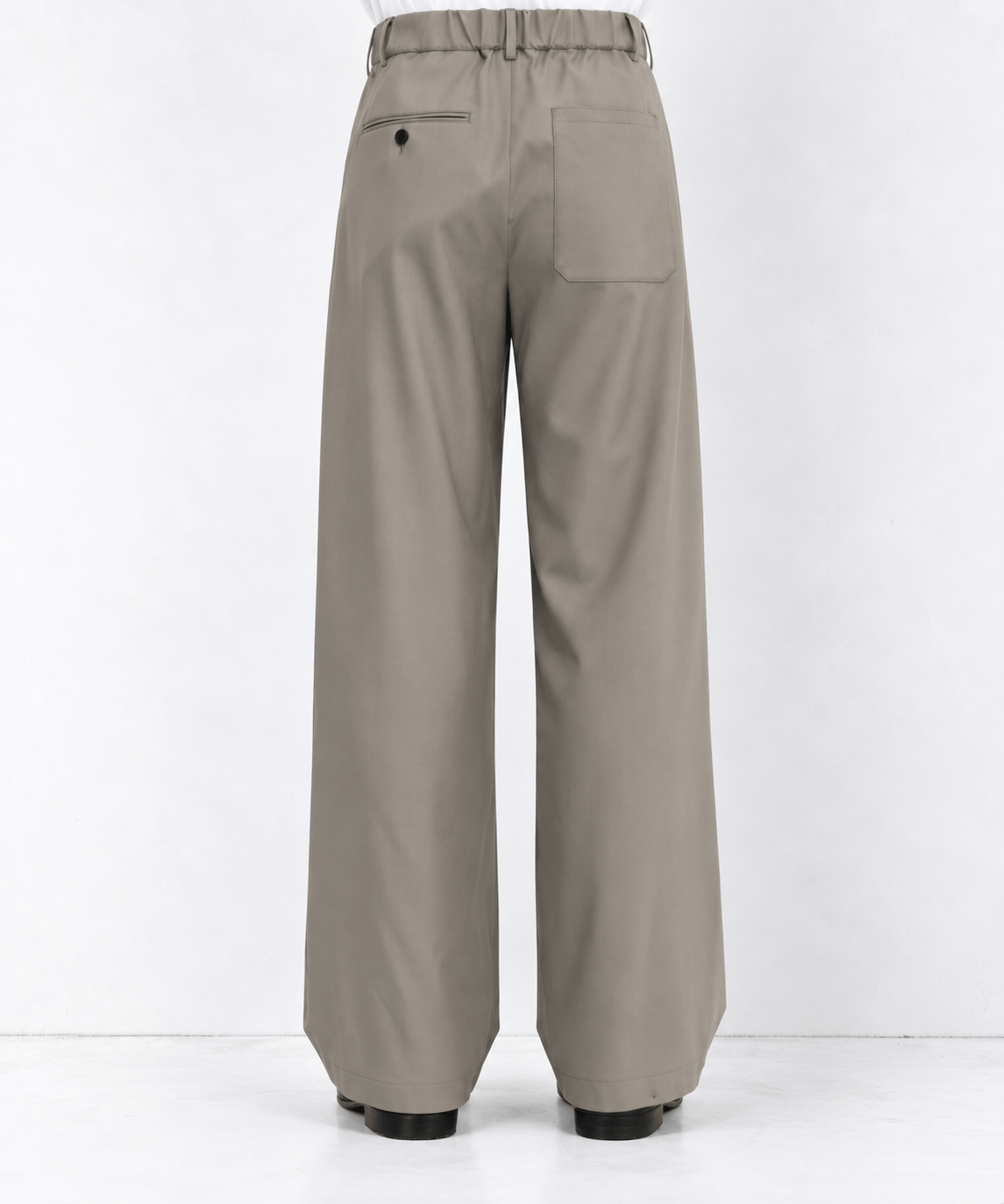 2Tuck Curve Slacks STUDIOUS