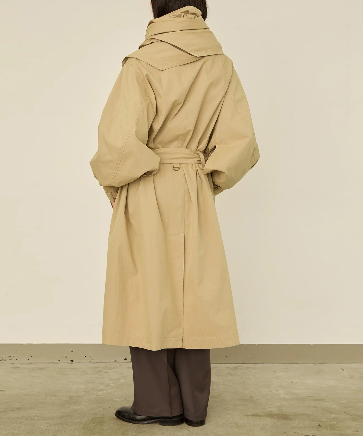 HAOLI TRENCH COAT I'm here