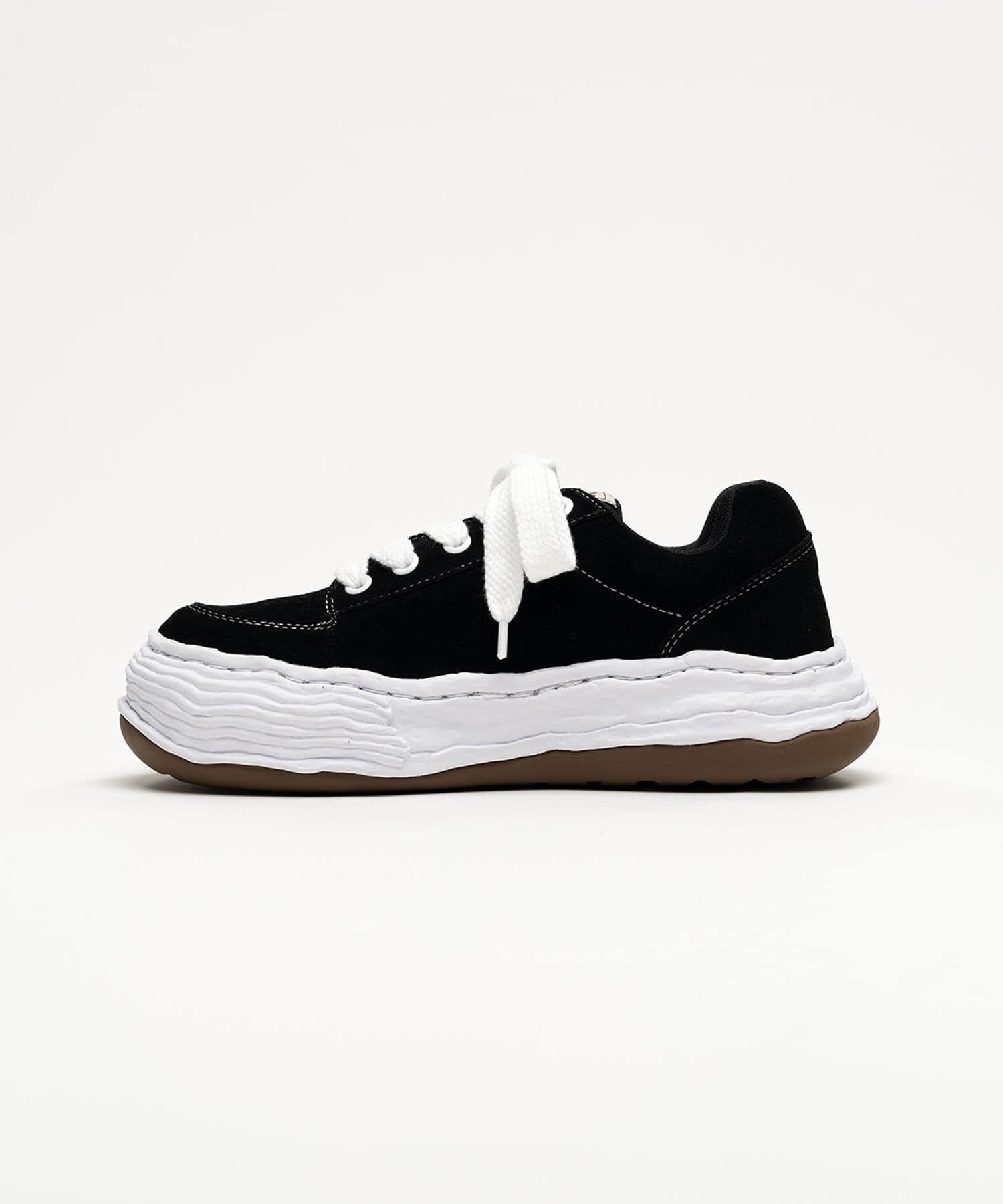 OLIVER / original sole suede Low-Top sneaker Maison MIHARA YASUHIRO