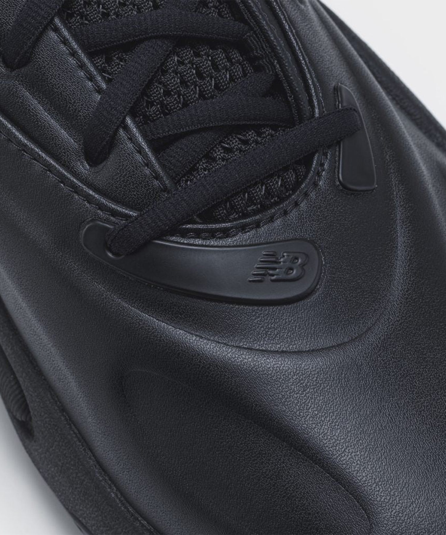 スムースレザー　BBv4 NEWBALANCE JUNYA WATANABE MAN