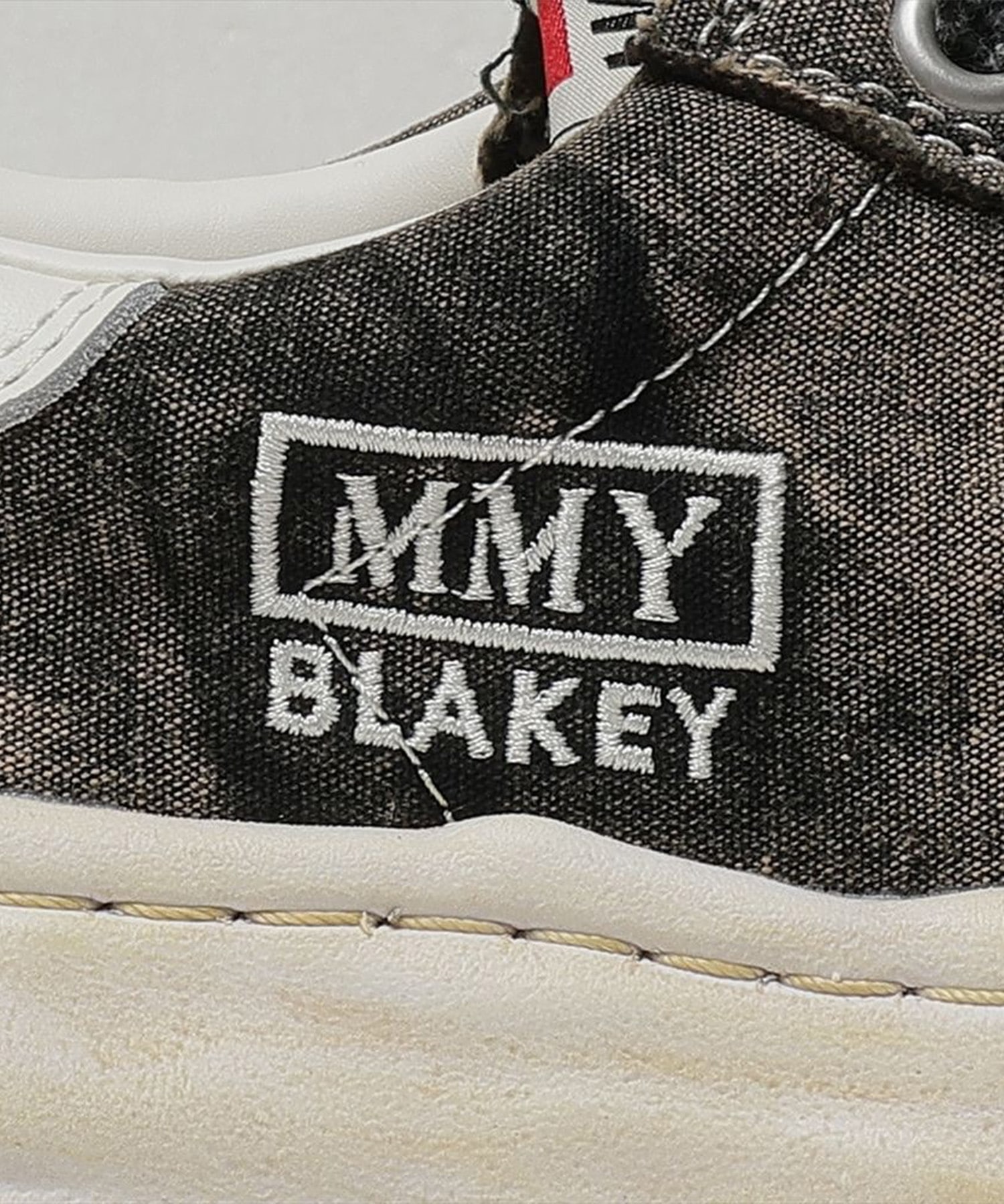 BLAKEY BLEACHED CANVAS LOW-TOP SNEAKERS Maison MIHARA YASUHIRO