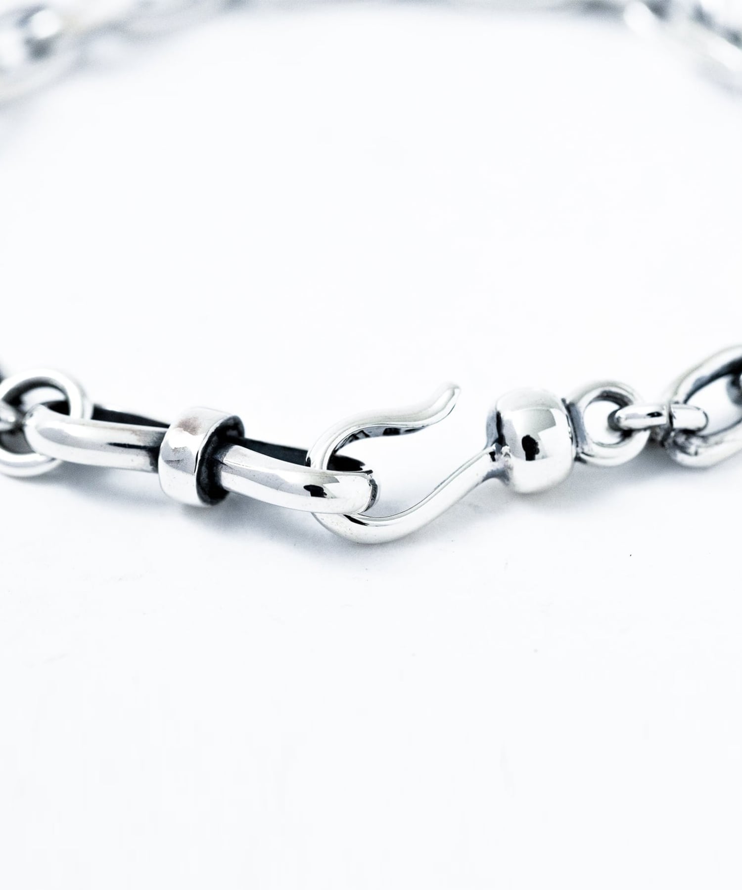 BN-063 Mebiusu hook bracelet (S) WAKAN SILVER SMITH