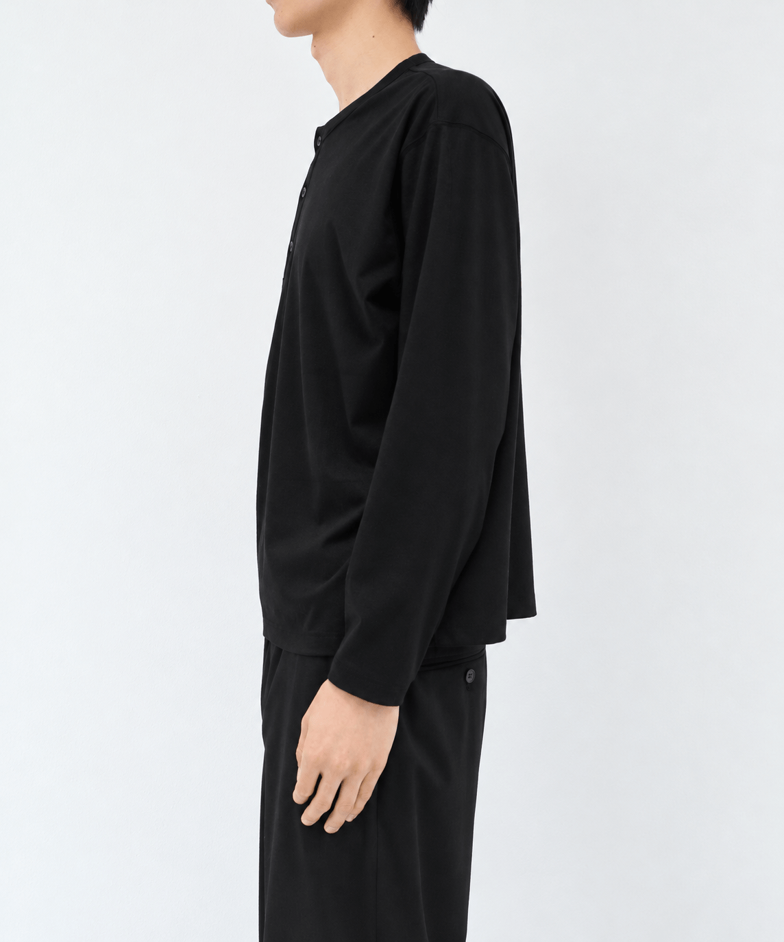 Micro Suede Henley neck STUDIOUS