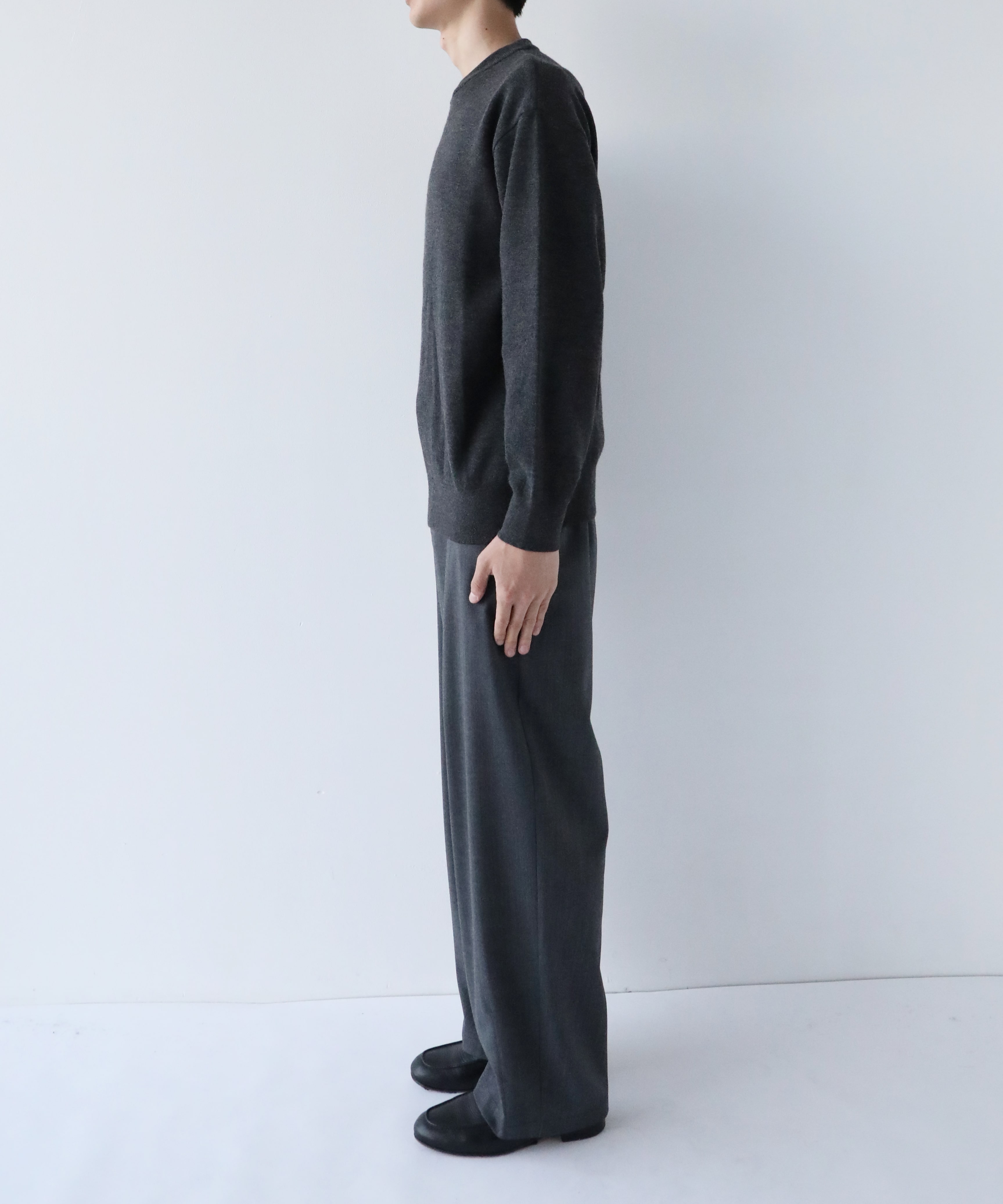 CASHMERE WOOL CREWNECK KNIT STUDIOUS